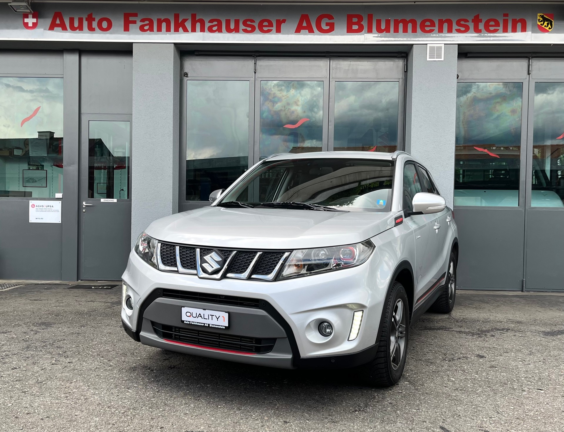 SUZUKI Vitara 1.4 Boosterjet Sergio Cellano Top-image-1