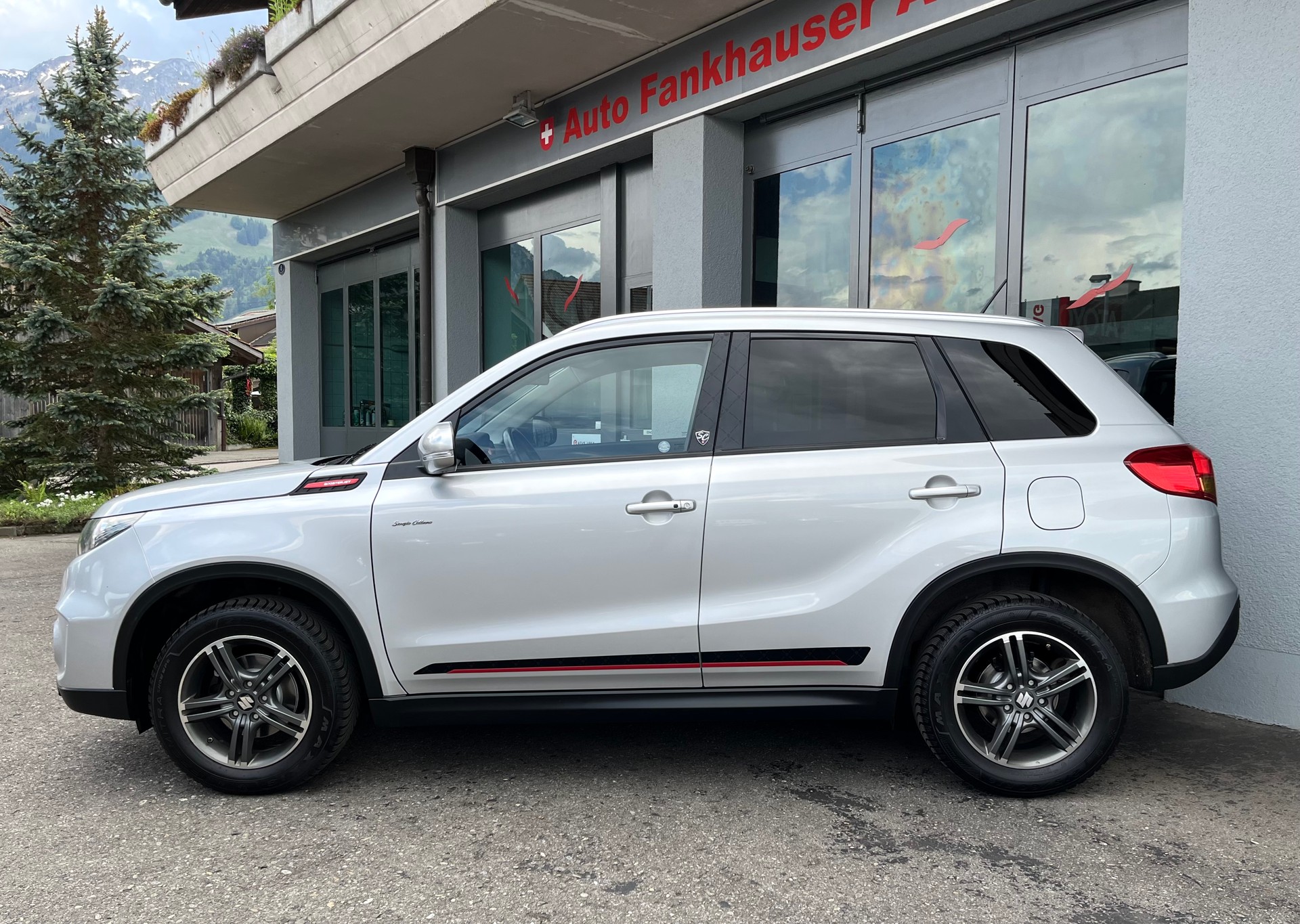 SUZUKI Vitara 1.4 Boosterjet Sergio Cellano Top-image-3