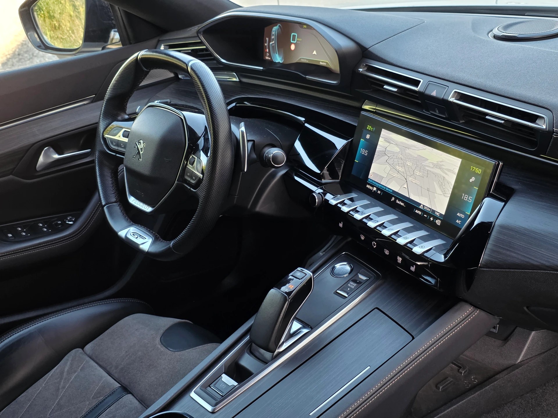 PEUGEOT 508 1.6 PHEV GT Line EAT8 * AB MFK *-image-19