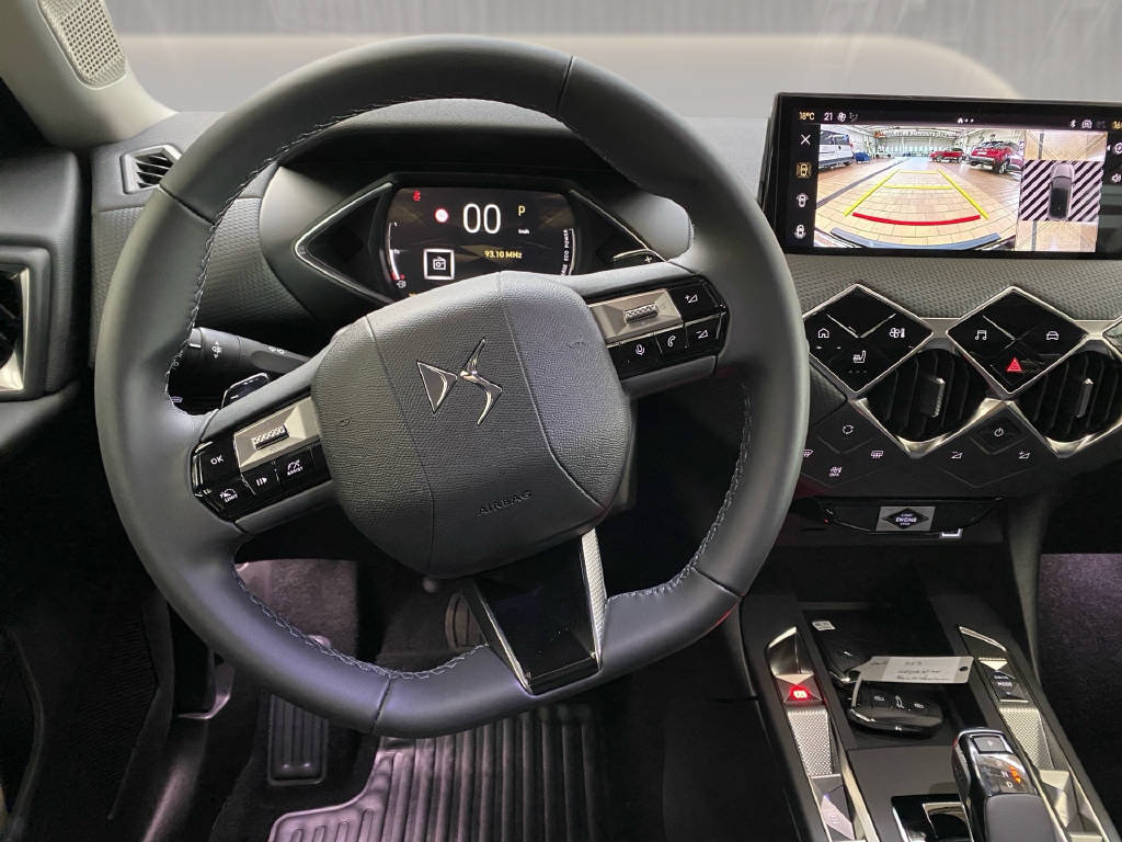 DS AUTOMOBILES DS3 Hybrid 145 e-DCS6 PALLAS-image-12