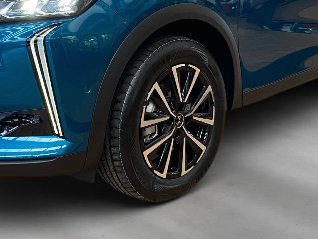 DS AUTOMOBILES DS3 Crossback 1.2 Hybrid Pallas-showroom-element-3