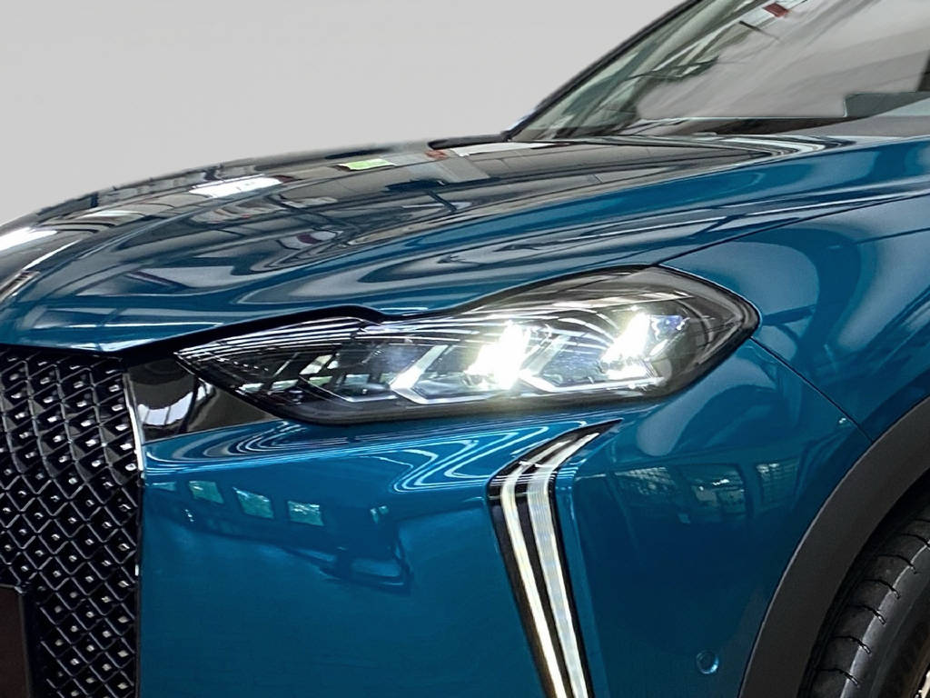 DS AUTOMOBILES DS3 Crossback 1.2 Hybrid Pallas-showroom-element-2