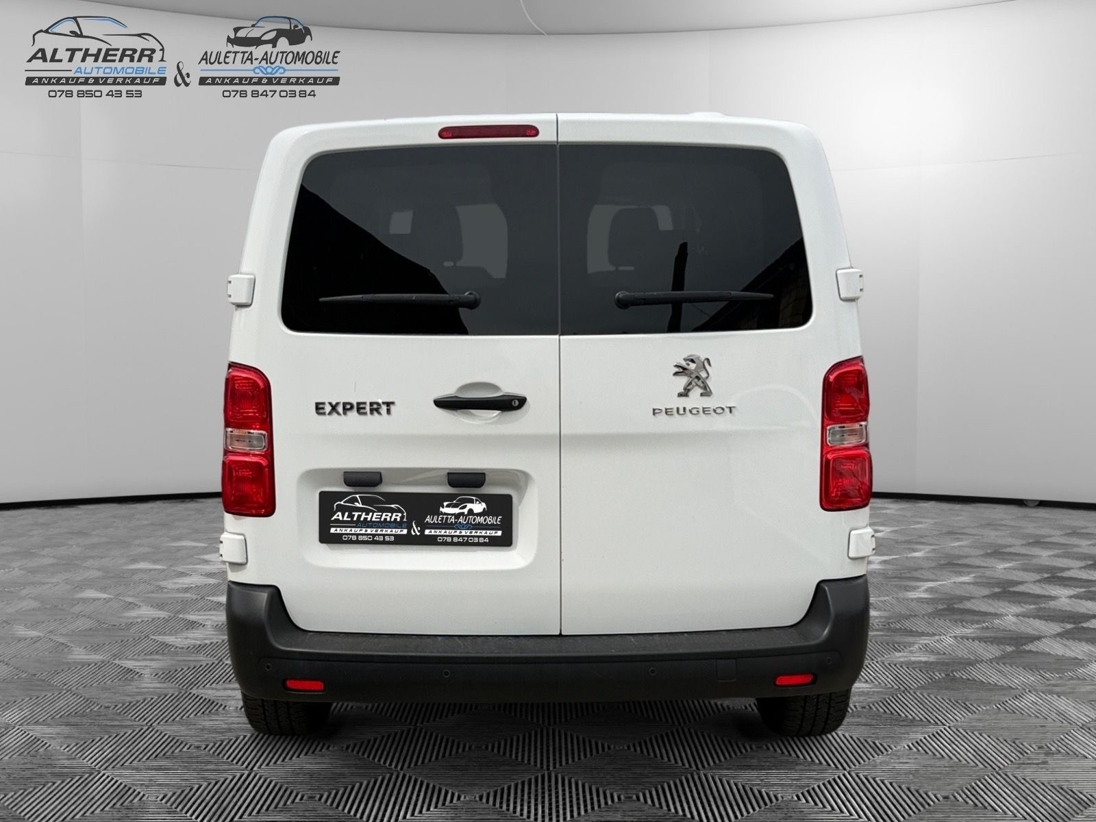 PEUGEOT Traveller 2.0 BlueHDi Allure Standard-image-6