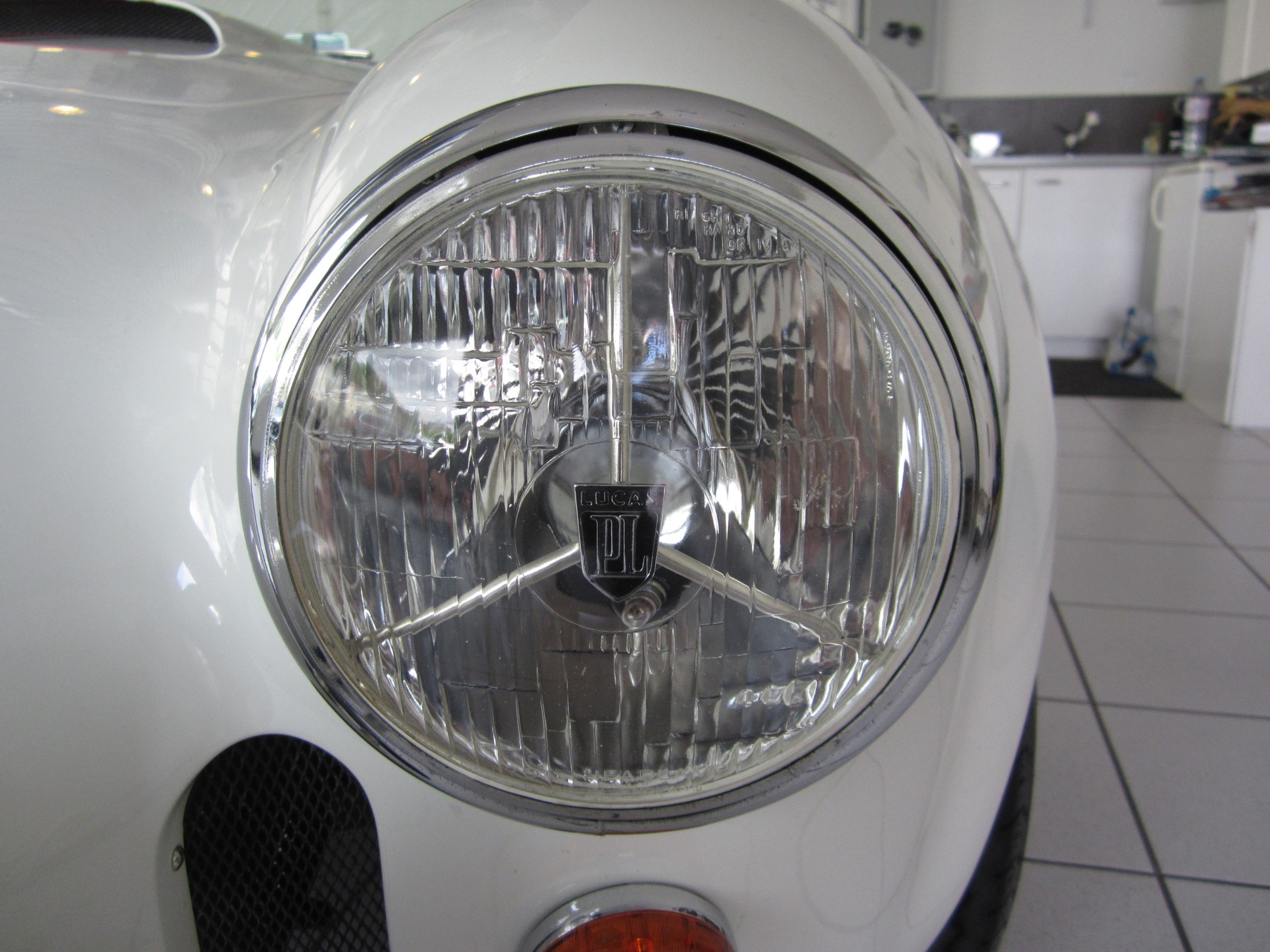 AC Cobra MKIV Lightweight AKL 1393 Serie 1 Vergaser-image-7