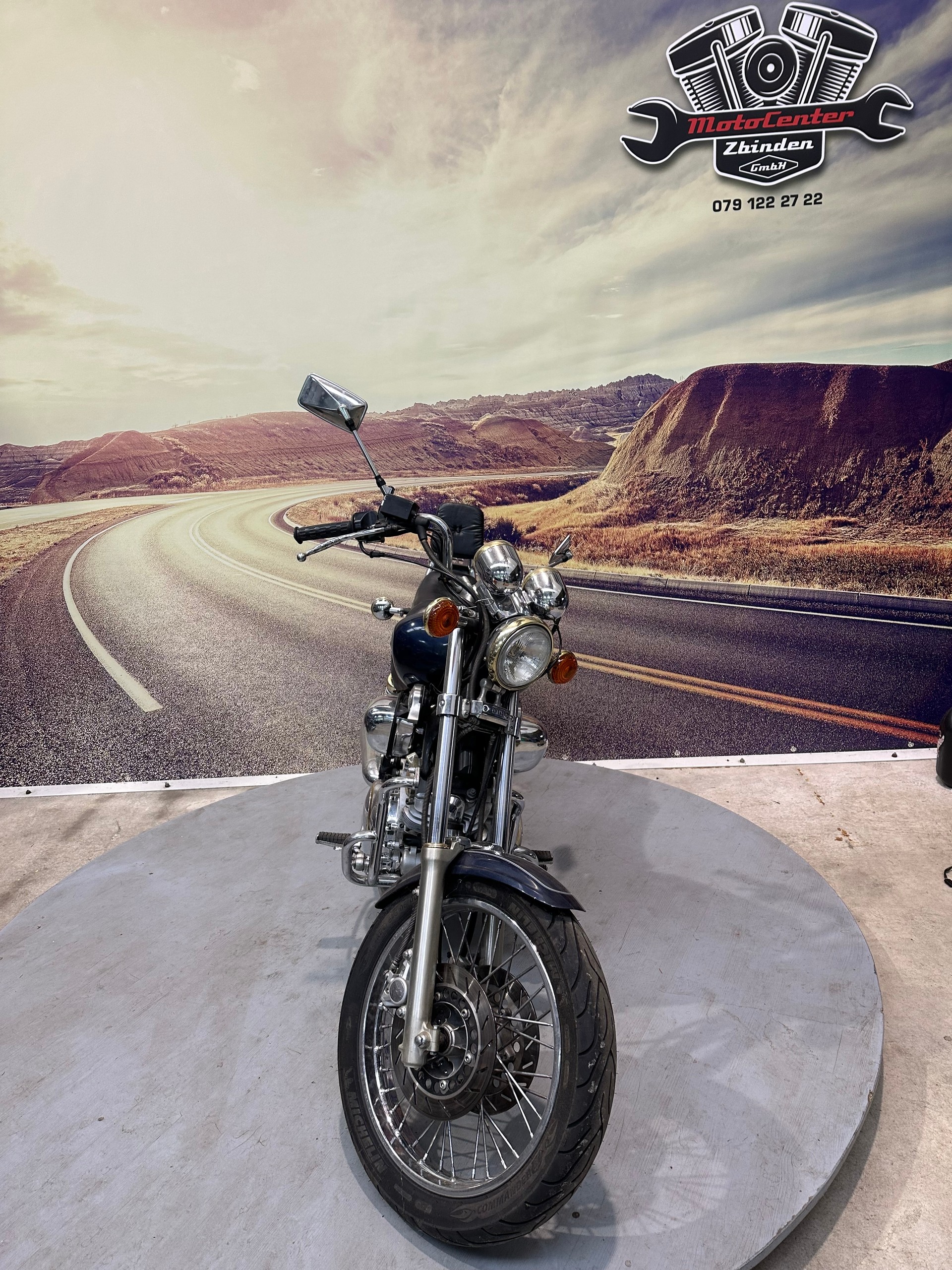 YAMAHA XV 750 SE Virago-image-2