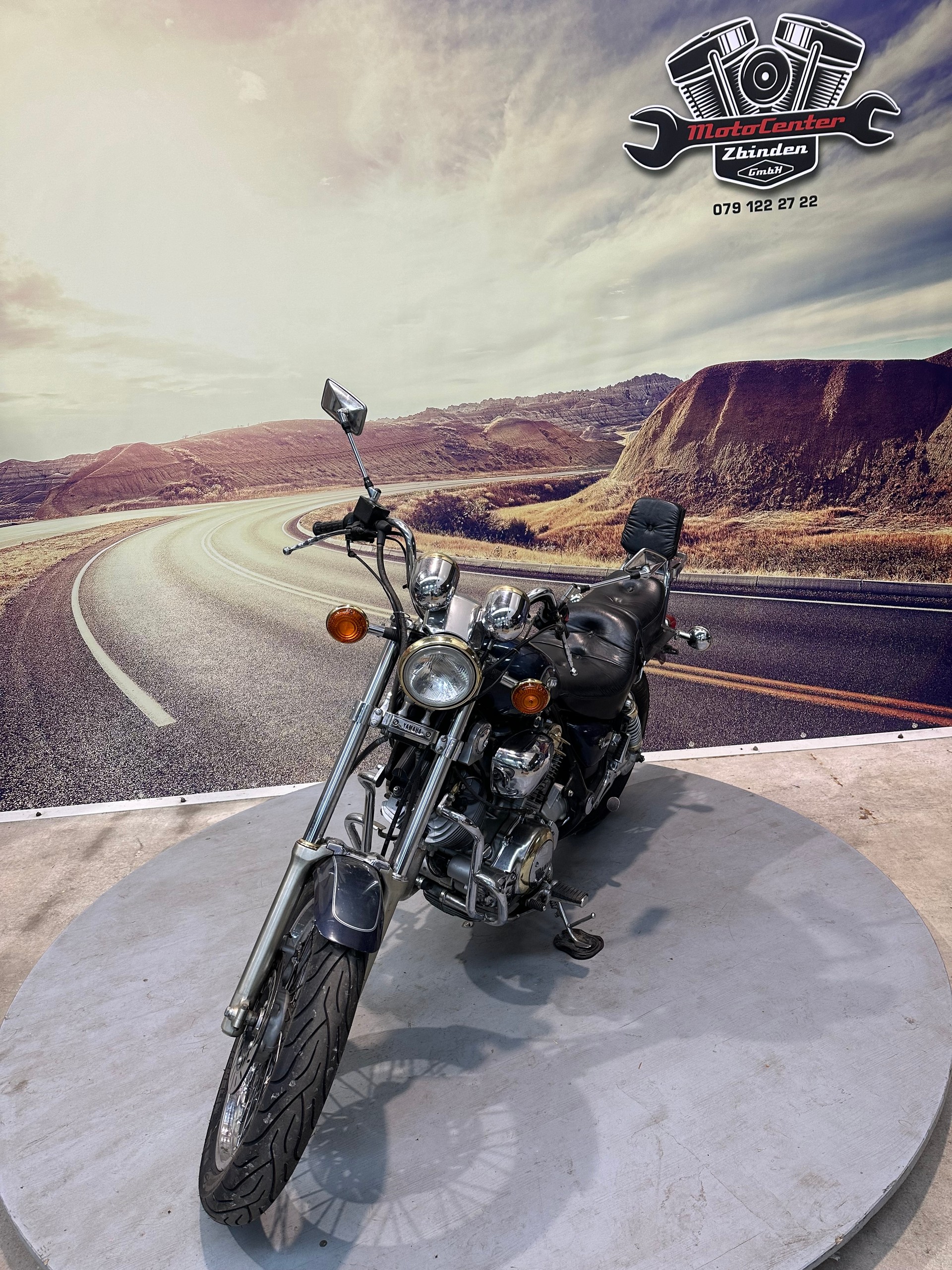 YAMAHA XV 750 SE Virago-image-3