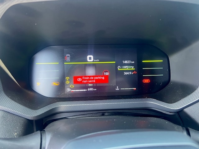 DACIA Duster TCe 140 48V Journey-image-12