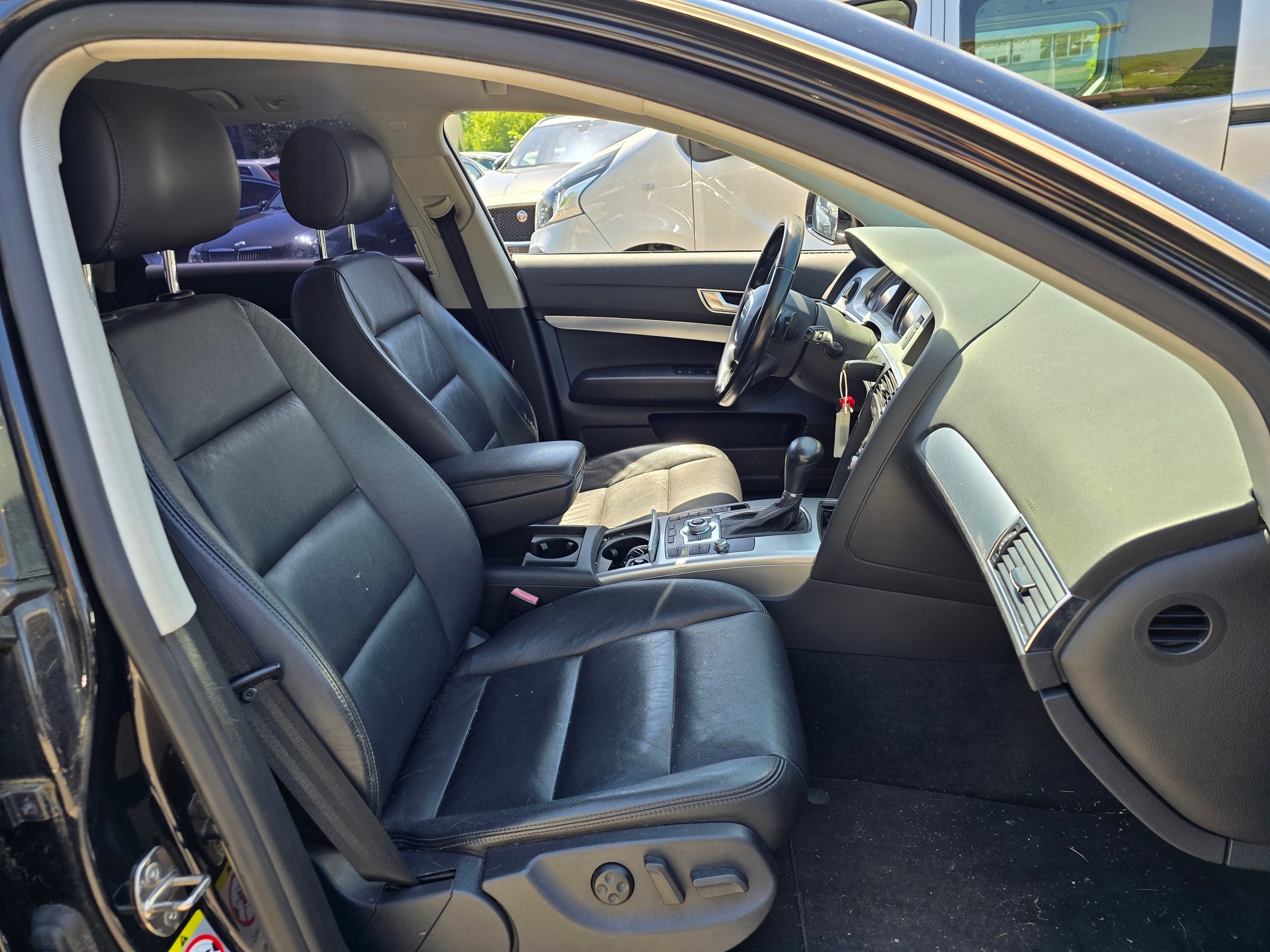 AUDI A6 Avant 2.0 TFSI-image-21