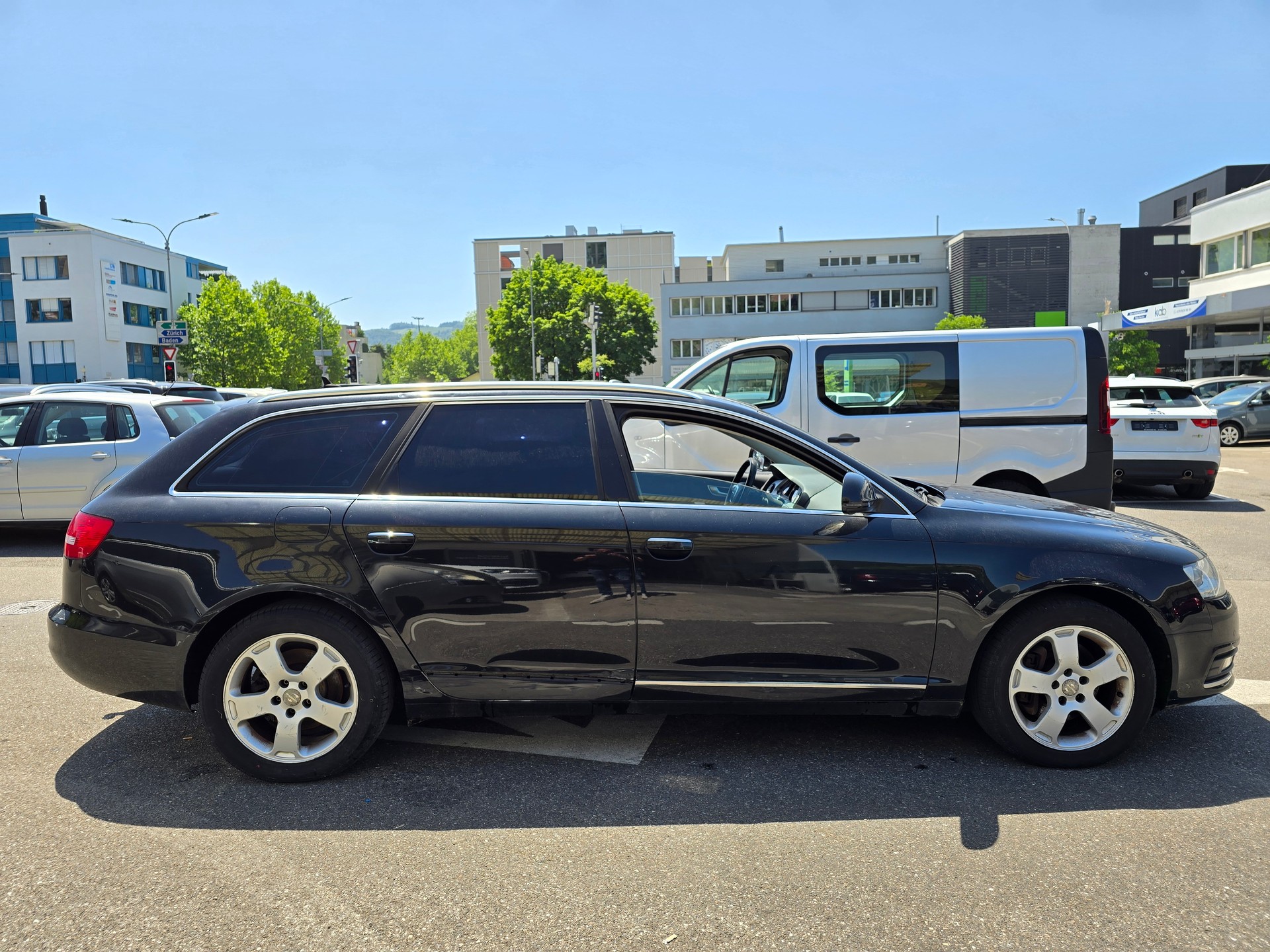 AUDI A6 Avant 2.0 TFSI-image-8