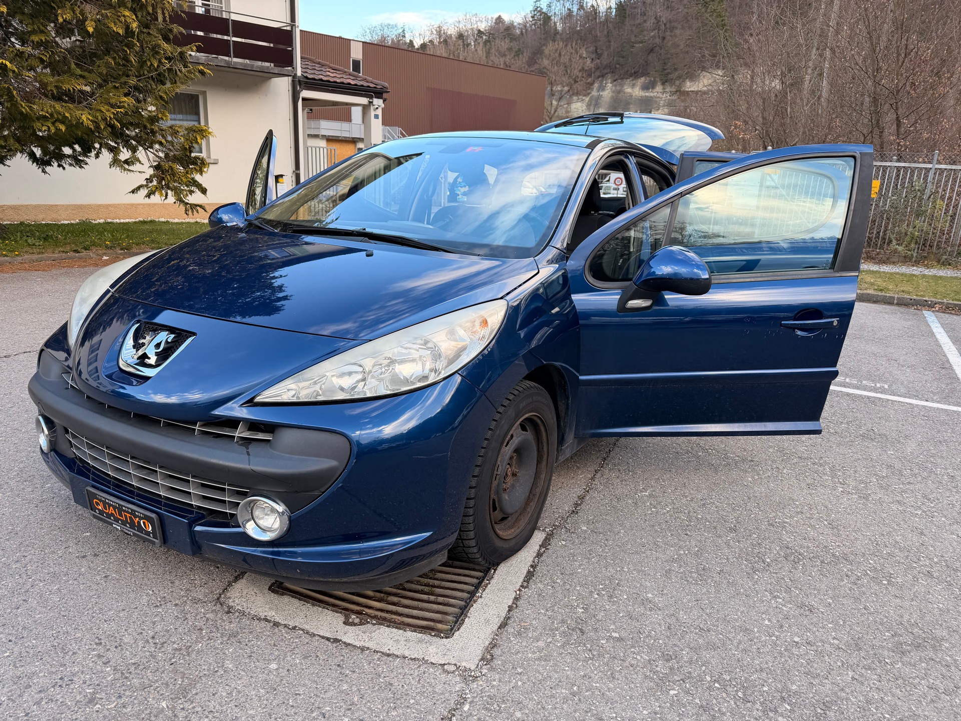 PEUGEOT 207 1.6 16V Black&Silver-image-14