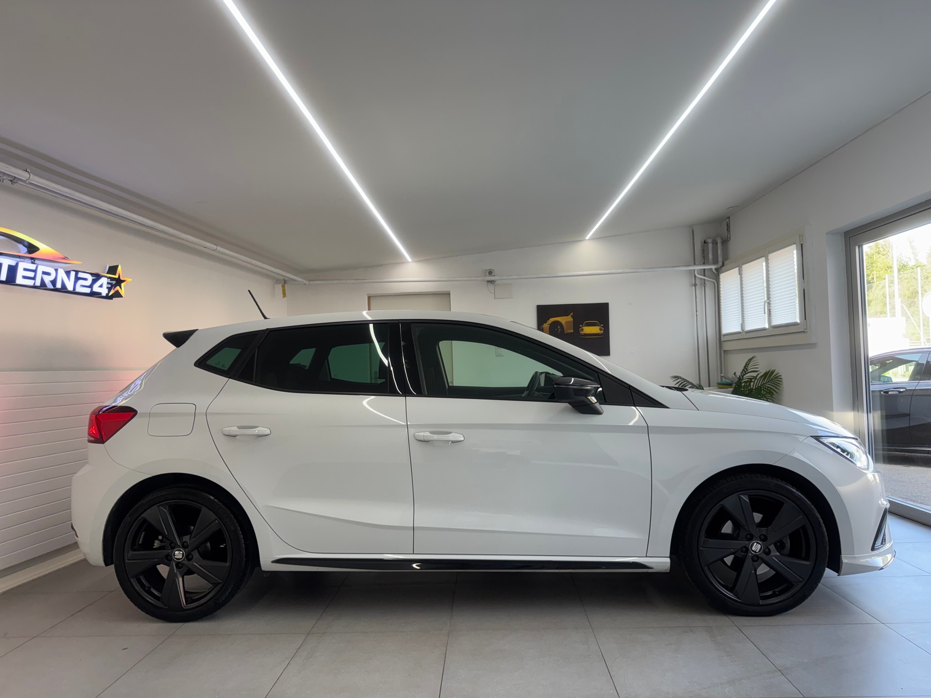 SEAT Ibiza 1.5 EcoTSI Hola FR DSG*CH-Fahrzeug*-image-7