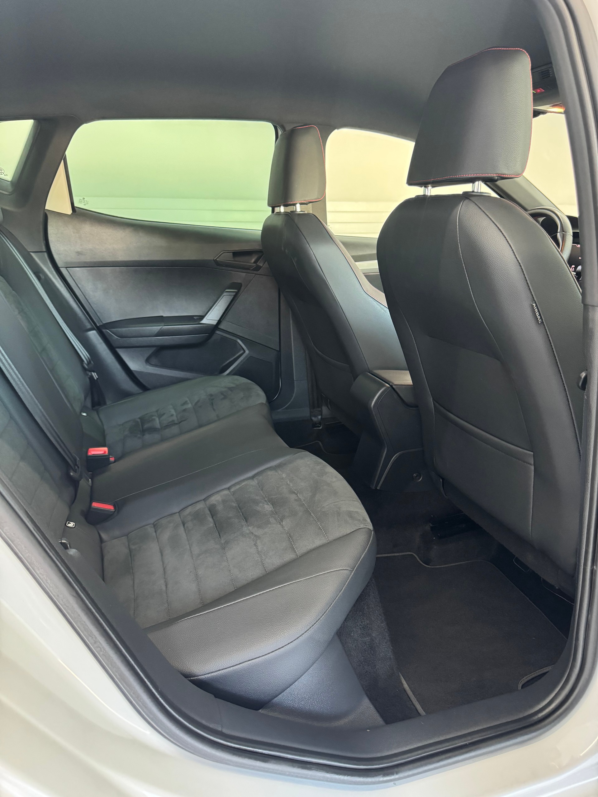 SEAT Ibiza 1.5 EcoTSI Hola FR DSG*CH-Fahrzeug*-image-12