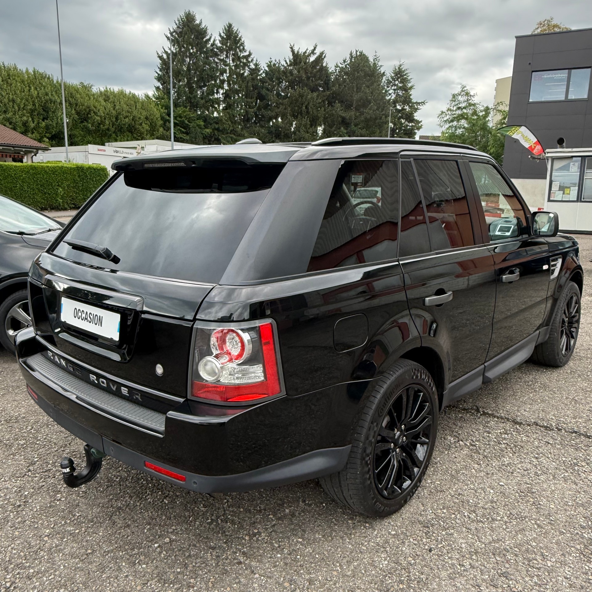 LAND ROVER Range Rover Sport 3.0 TDV6 HSE Automatic-image-3