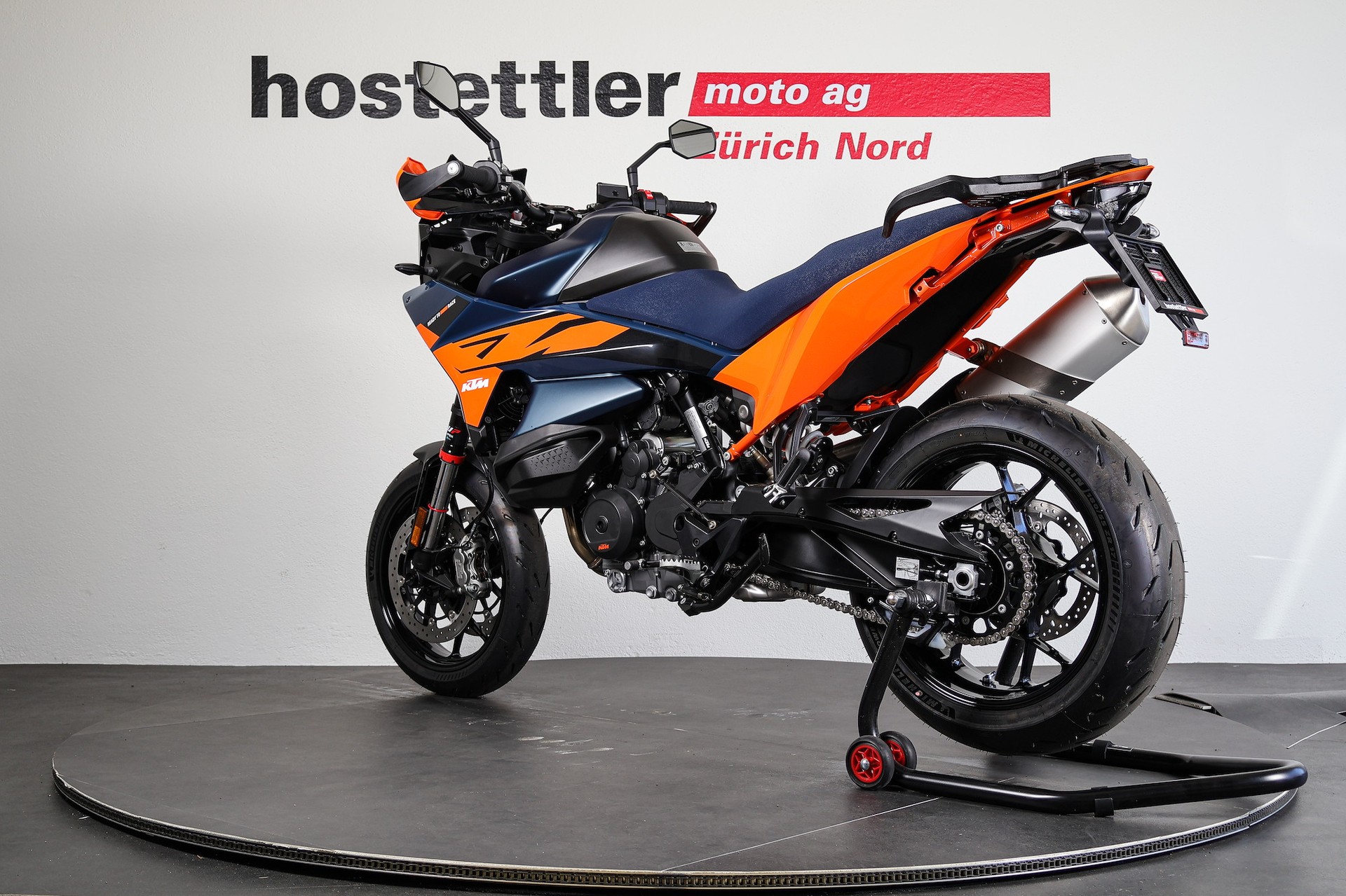 KTM 890 SMT-image-3