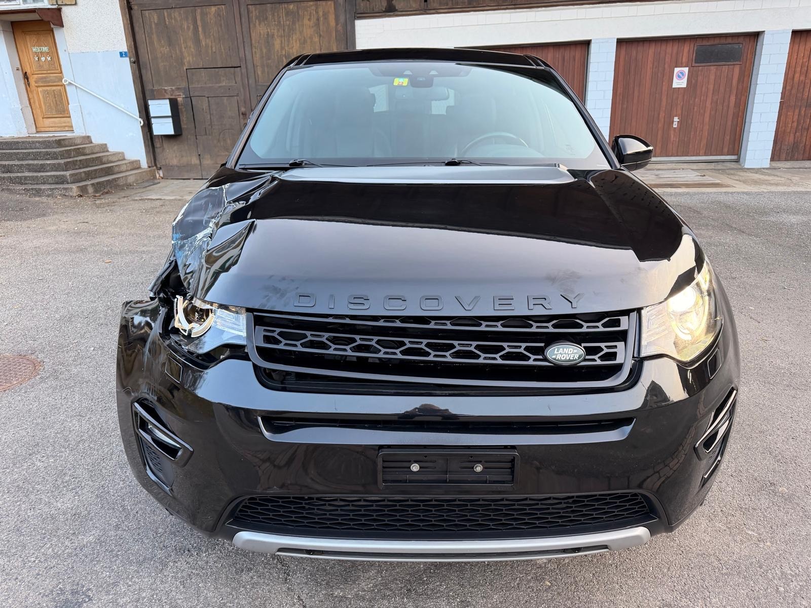 LAND ROVER Discovery Sport 2.0 Si4 HSE AT9-image-6