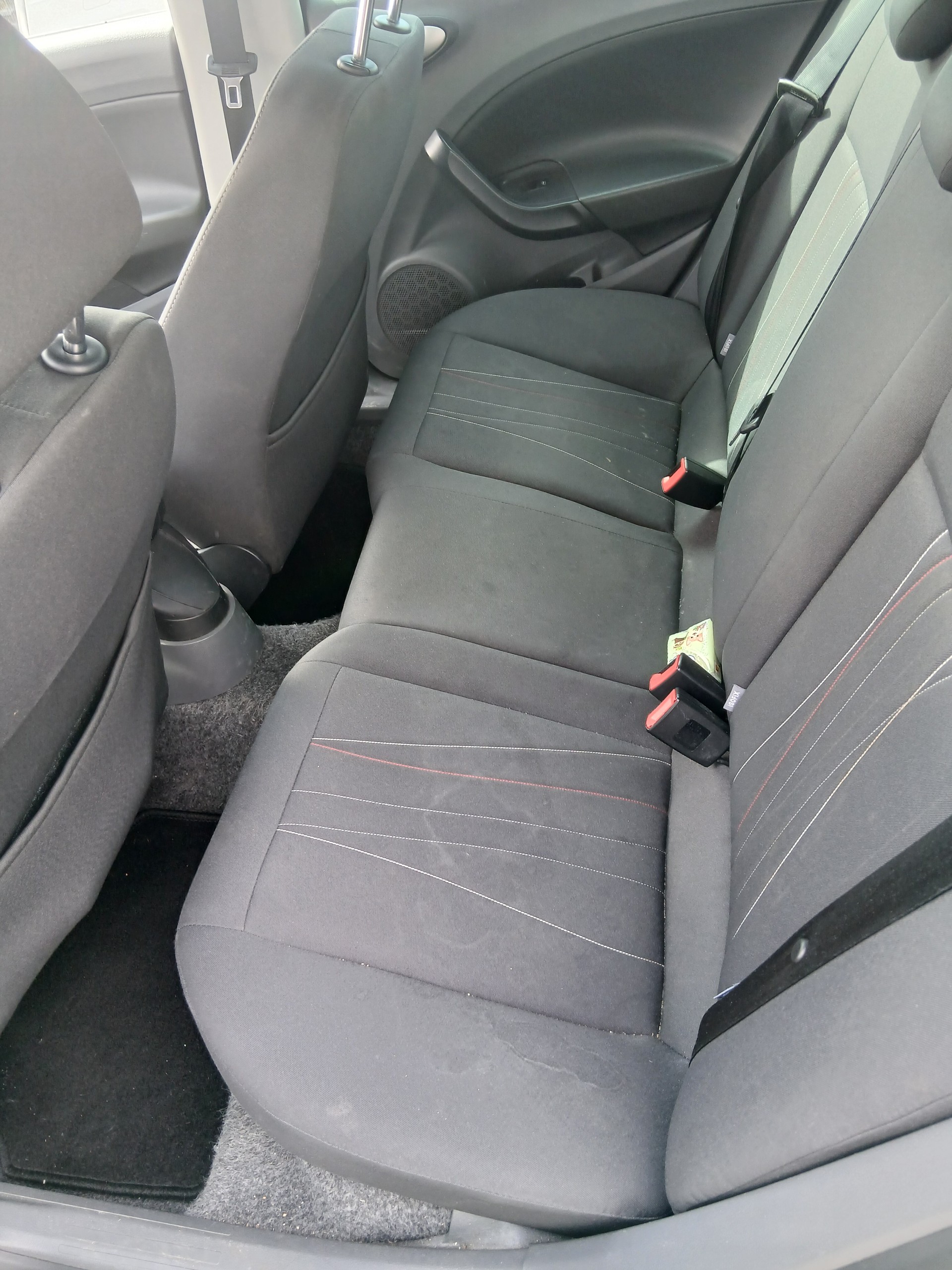 SEAT Ibiza ST 1.2 TSI Sport-image-9