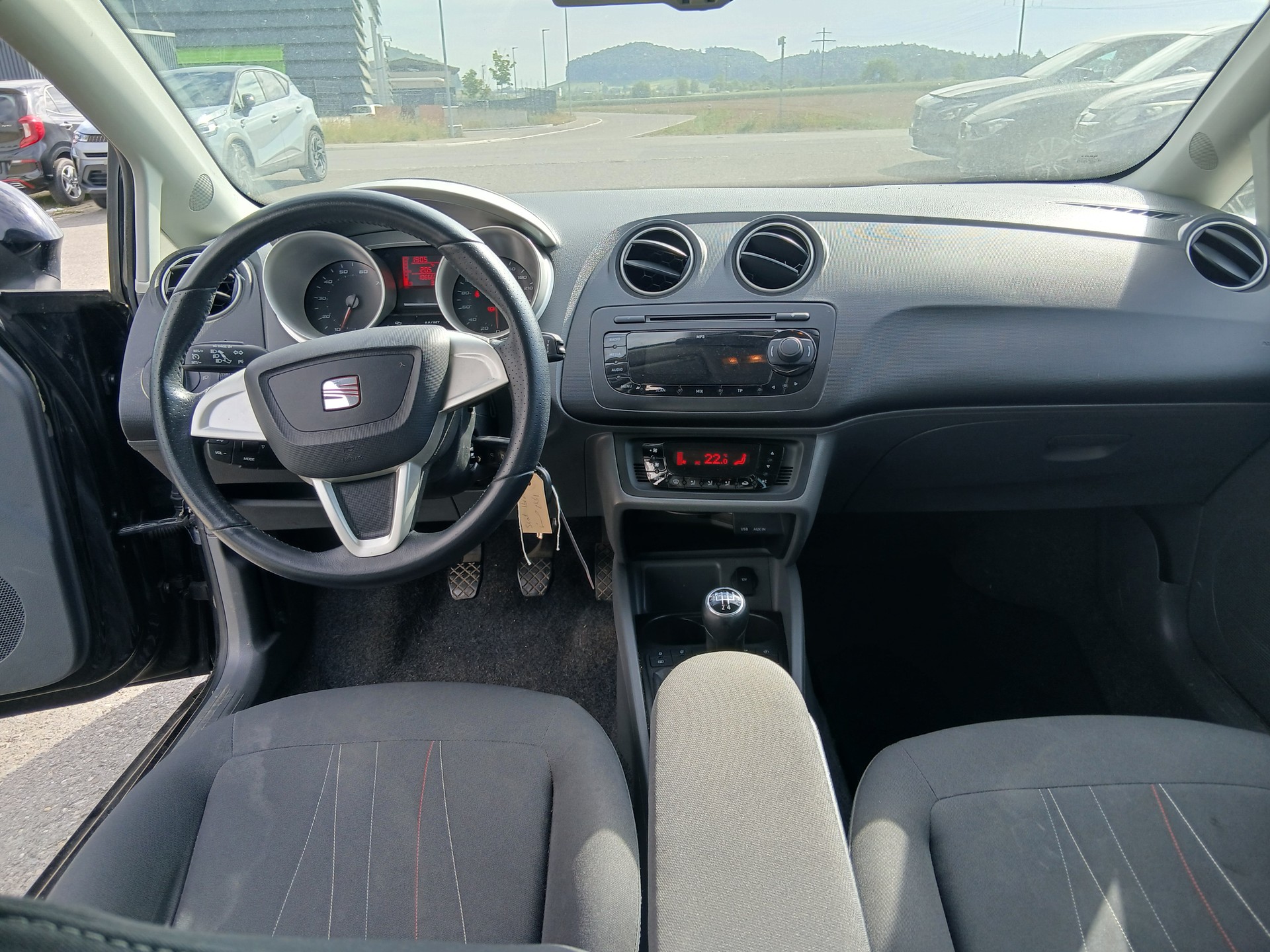 SEAT Ibiza ST 1.2 TSI Sport-image-8