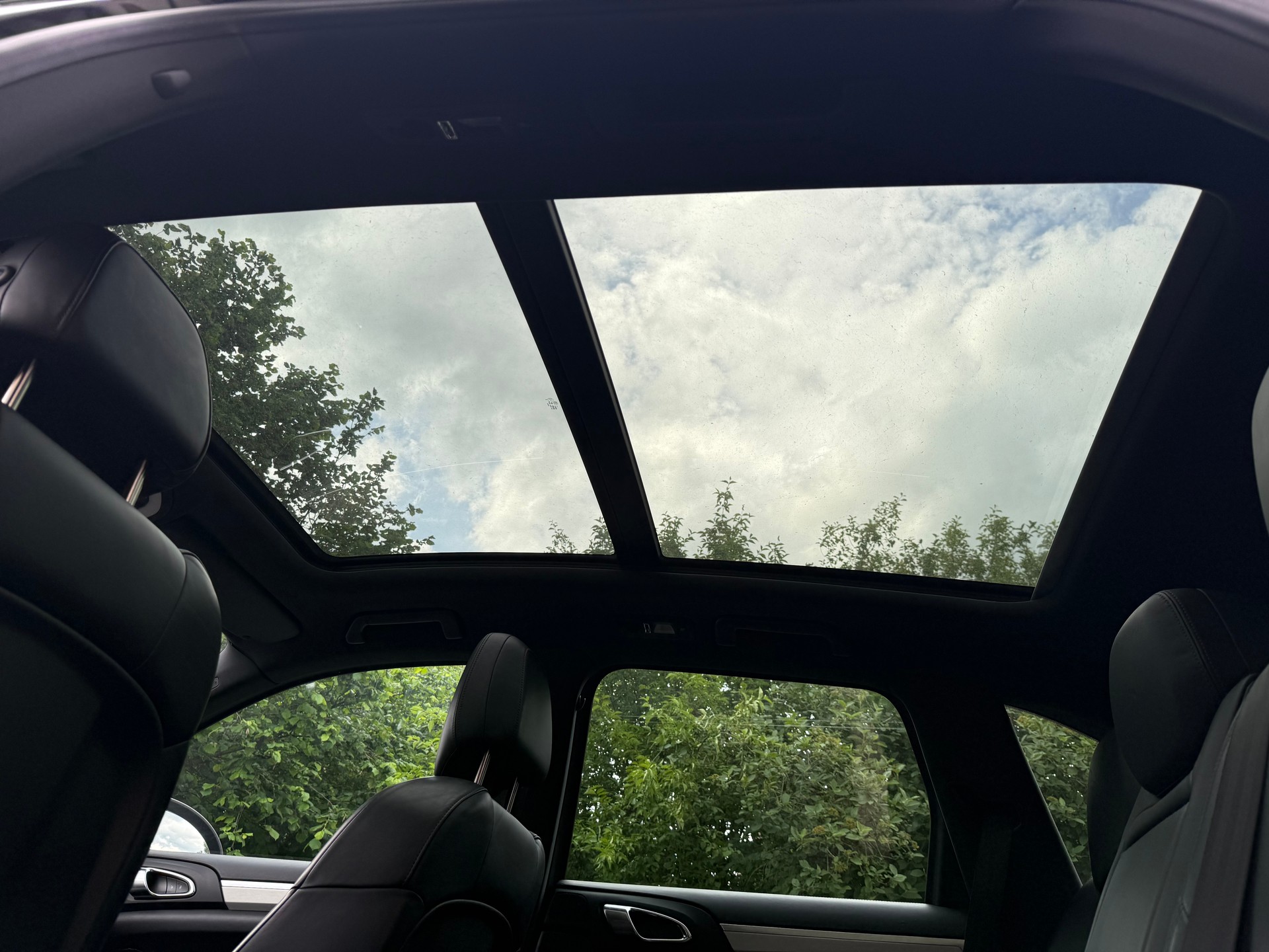 PORSCHE Cayenne Diesel-image-11