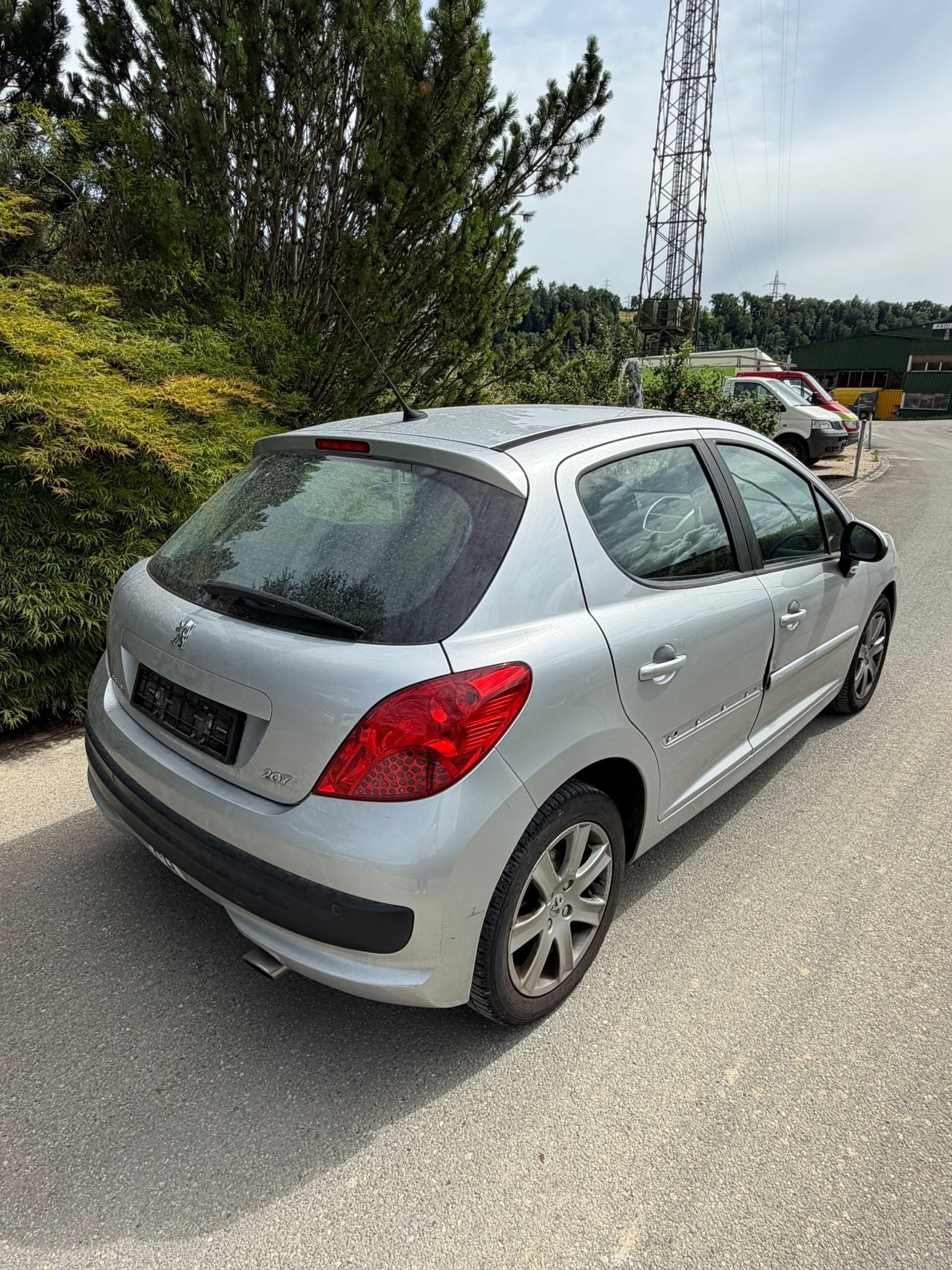 PEUGEOT 207 1.6 16V Sport Automatic-image-5