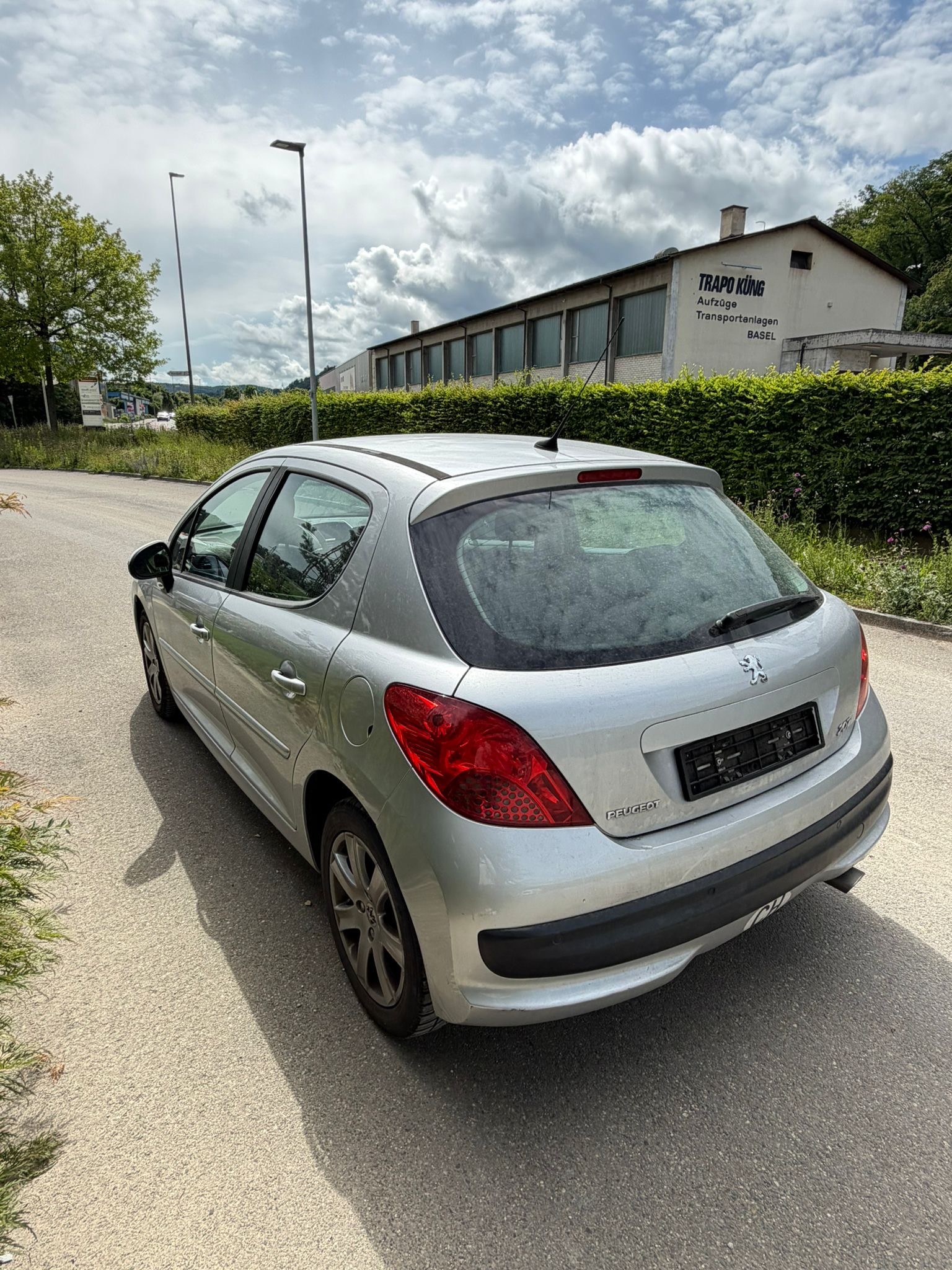 PEUGEOT 207 1.6 16V Sport Automatic-image-8