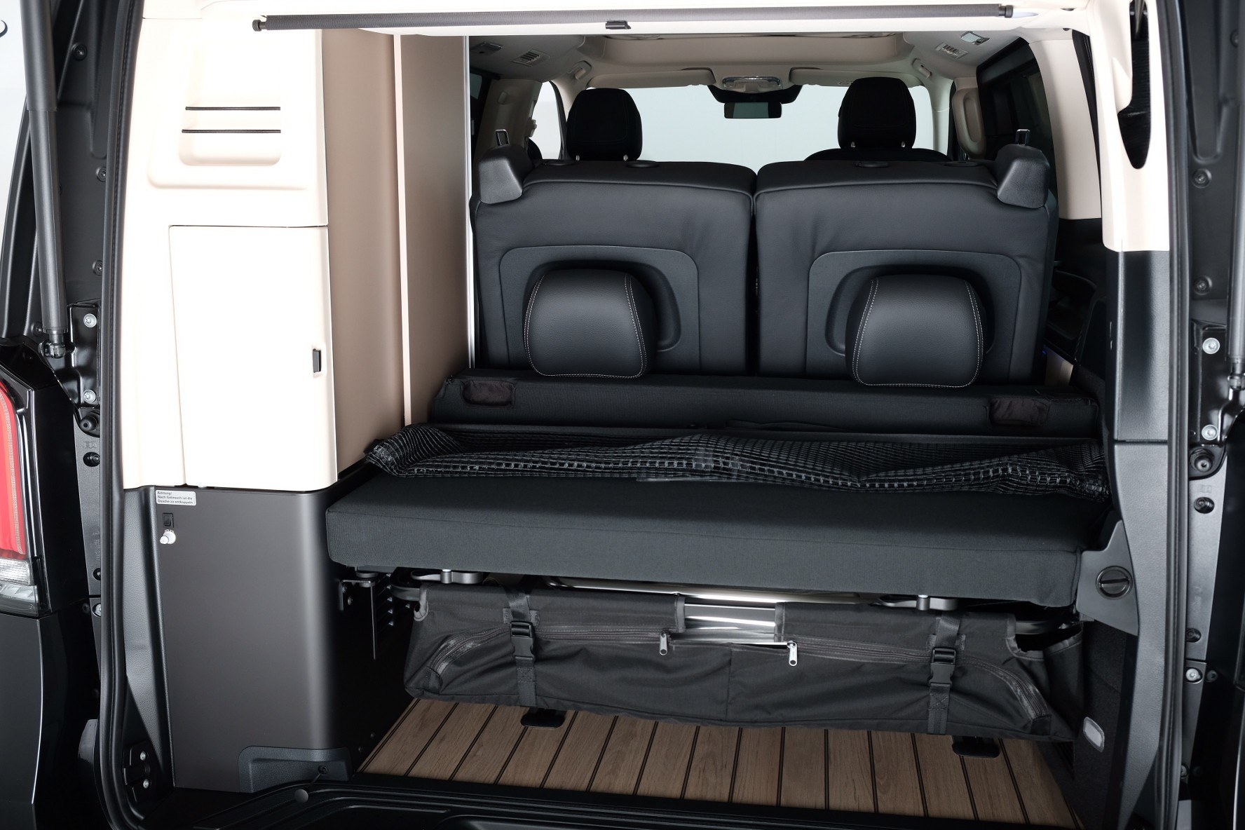 MERCEDES-BENZ Marco Polo 300 d 4M Automat-image-14