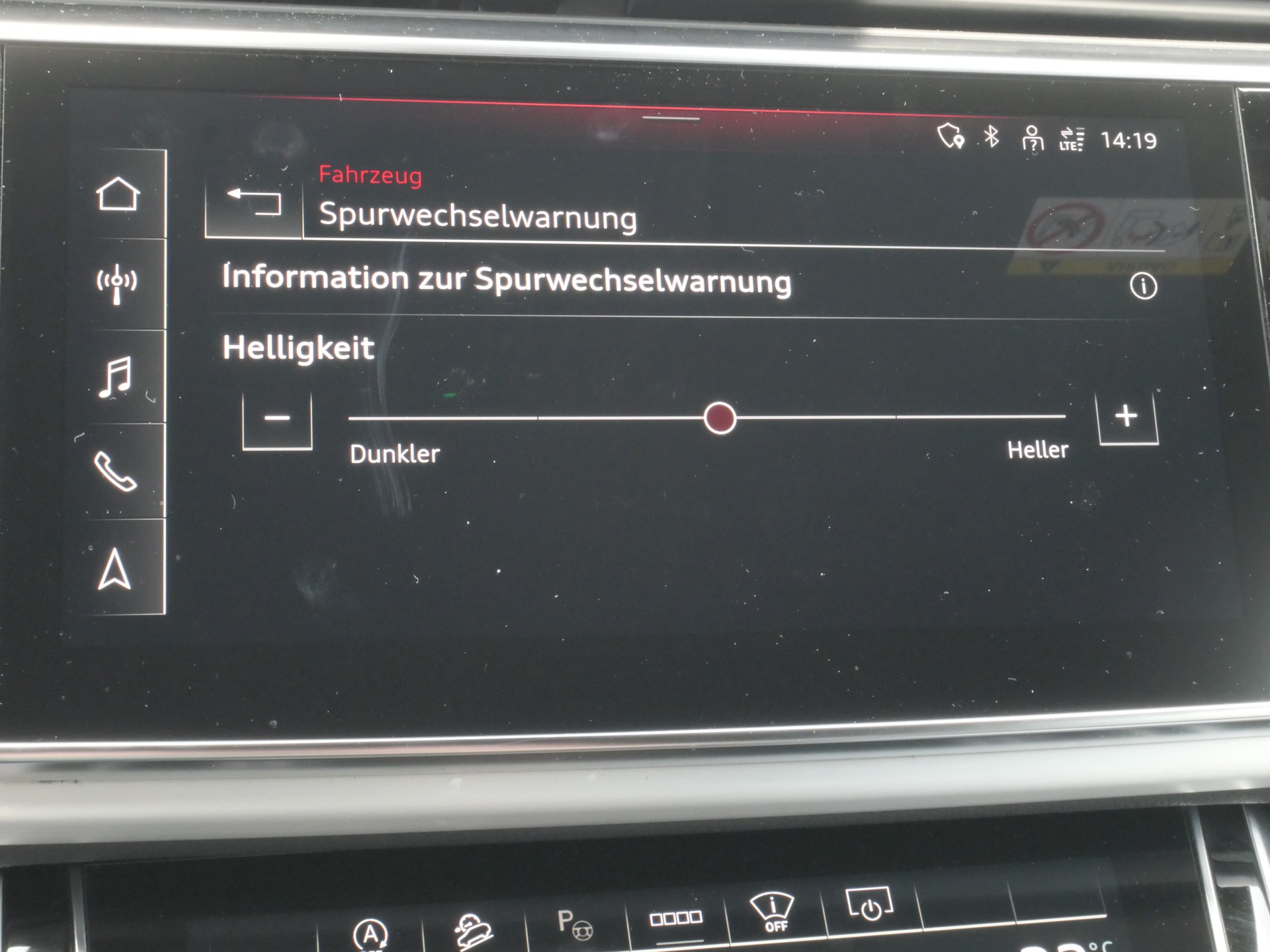 AUDI Q8 50 TDI quattro tiptronic S-Line *CH-Auto, Allradlenkung, 360°-Kamrea, AHK*-image-22
