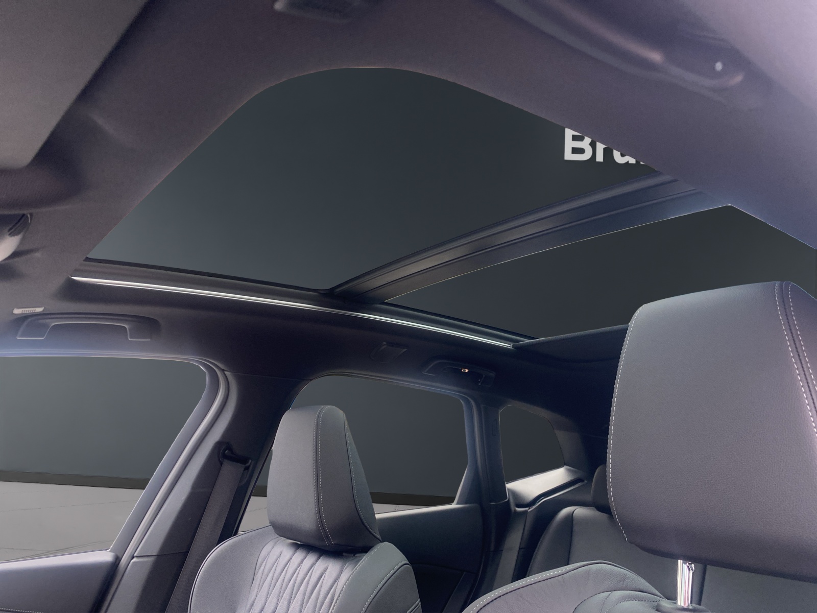 BMW 223i xDrive Active Tourer M Sport-image-9