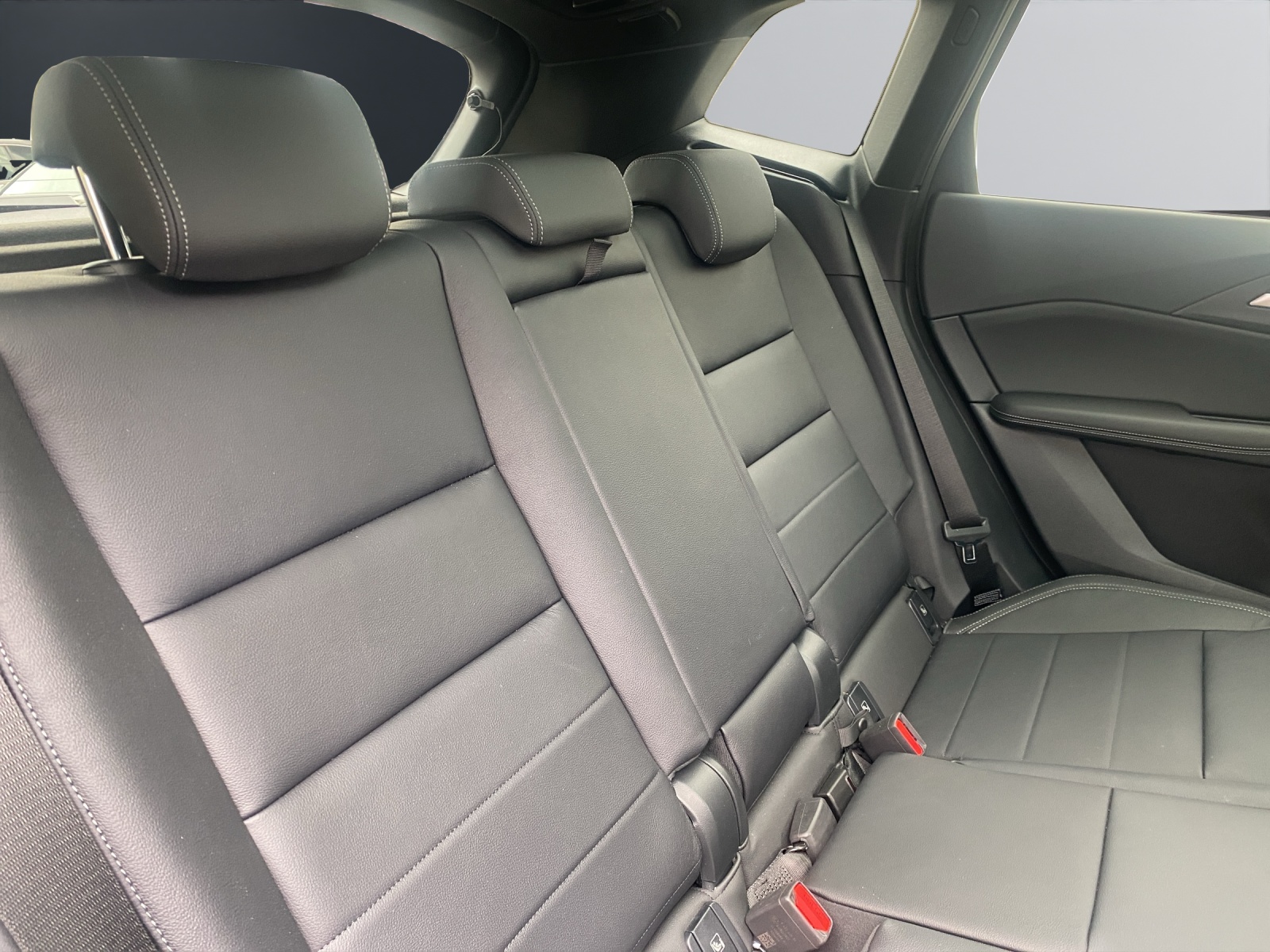 BMW 223i xDrive Active Tourer M Sport-image-14