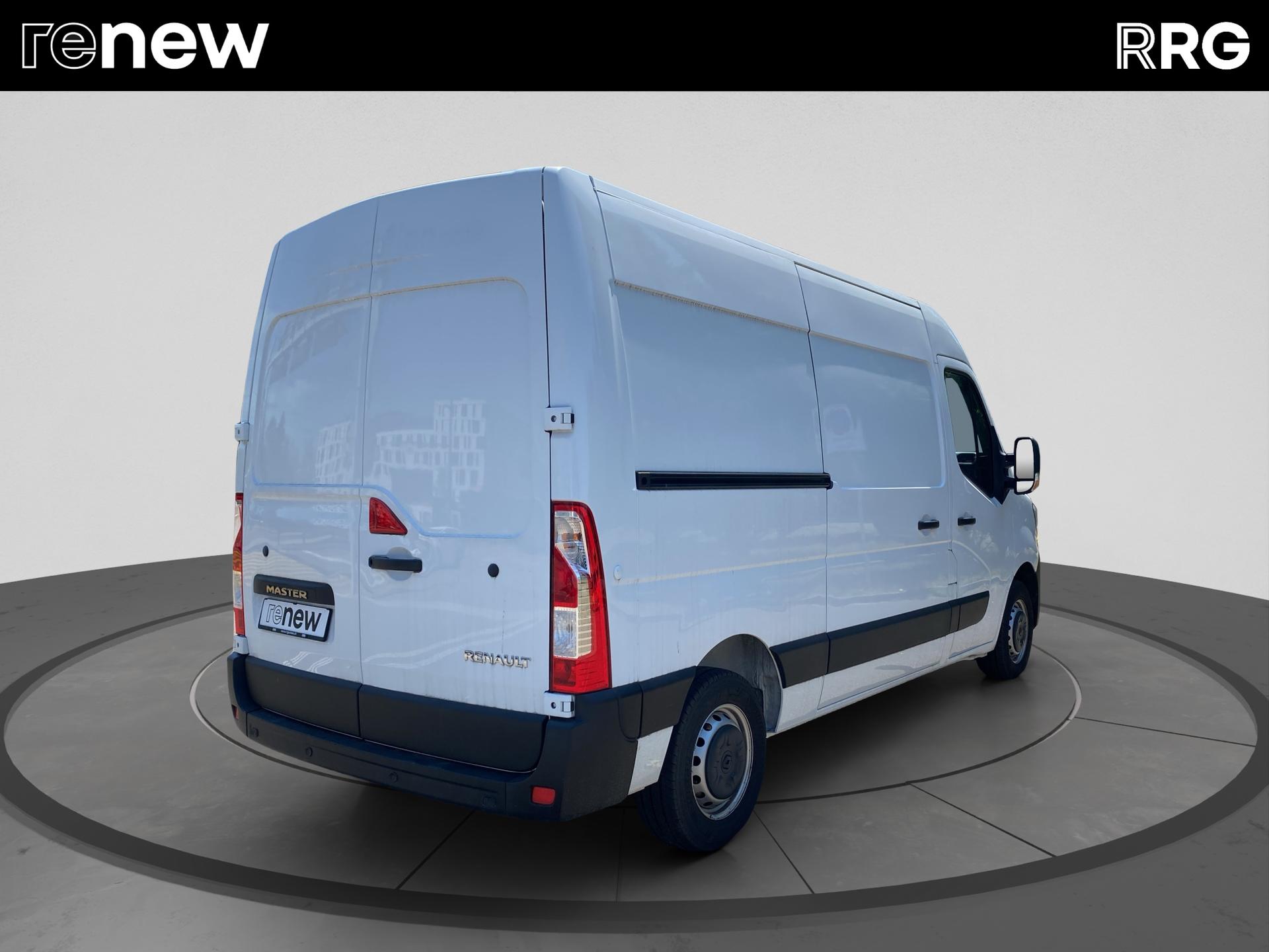 RENAULT Master T35 2.3 Blue dCi 135 L2H2-showroom-element-2