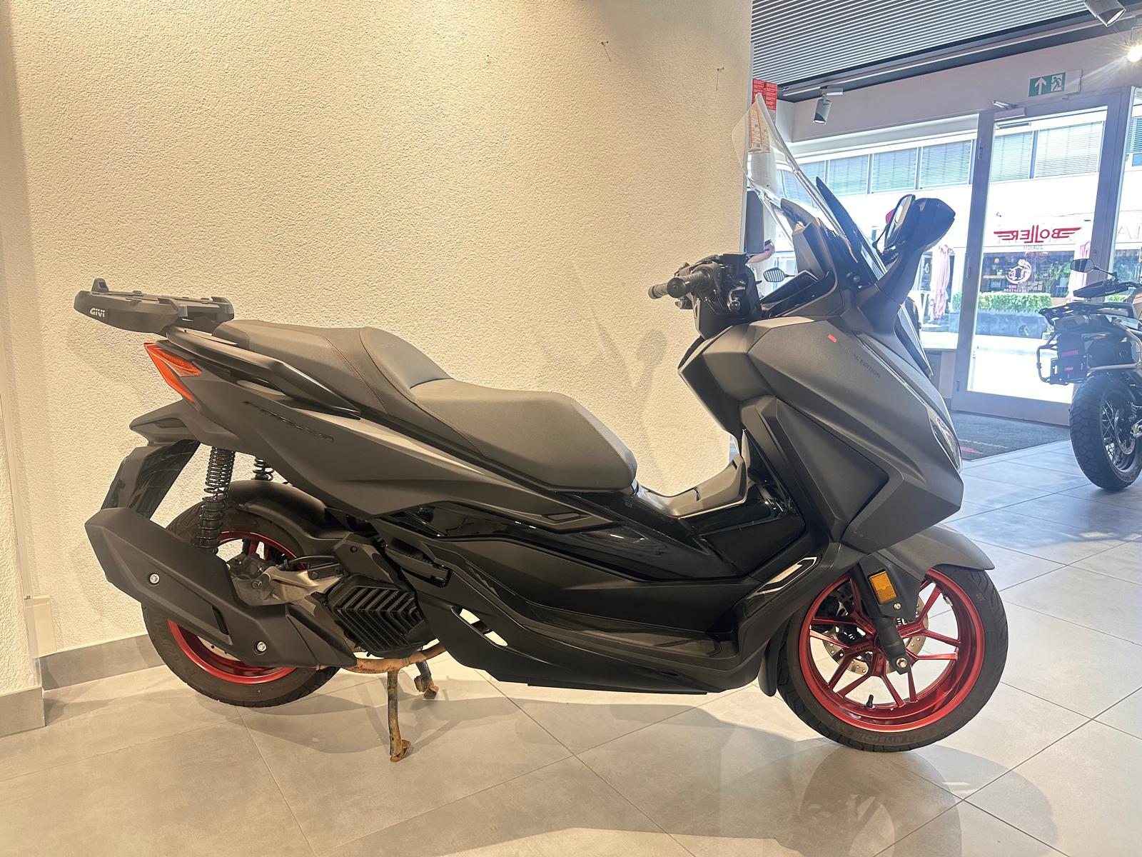 HONDA NSS125 Special Edition | Occasion | Top Zustand | Zubehör-image-3