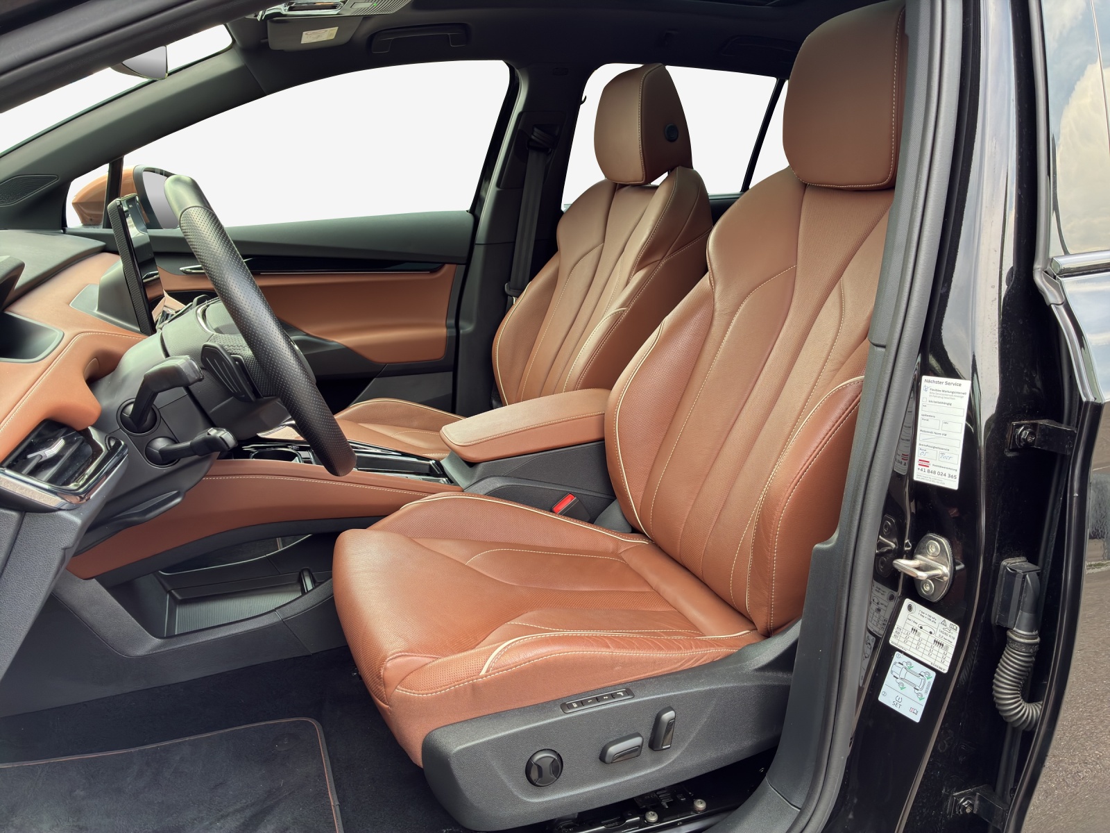 SKODA Enyaq iV 80x Founders Edition-image-7