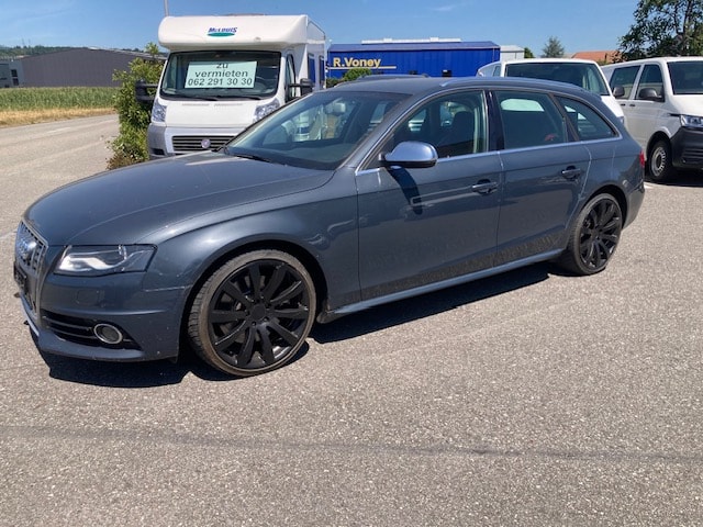 AUDI S4 Avant 3.0 TFSI quattro S-tronic