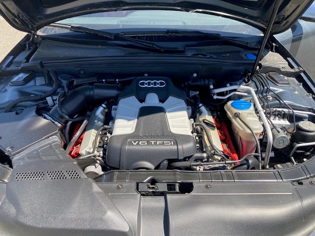 AUDI S4 Avant 3.0 TFSI quattro S-tronic-showroom-element-2