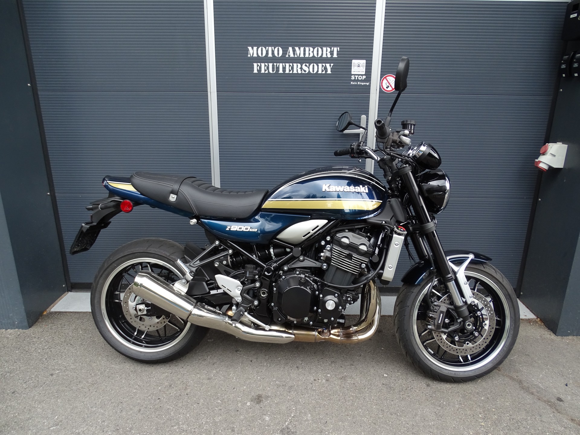 KAWASAKI Z 900 RS SE-image-0