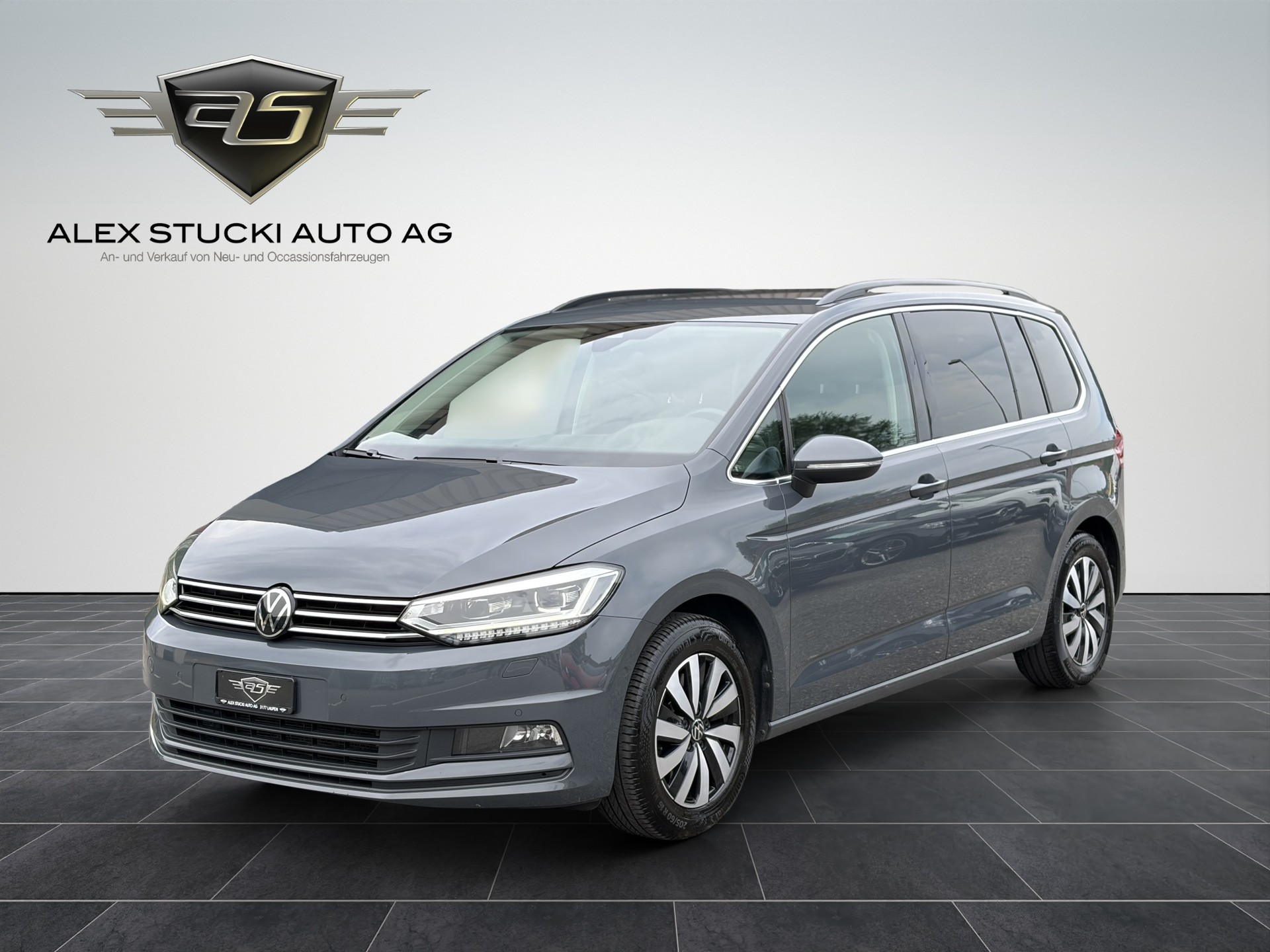 VW Touran 2.0 TDI BlueMotion Technology Comfortline DSG-showroom-element-2