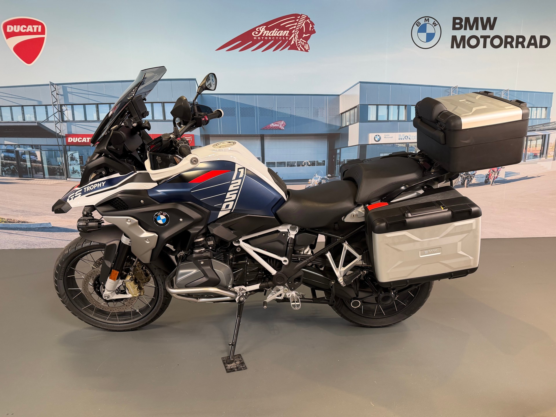BMW R 1250 GS-image-3