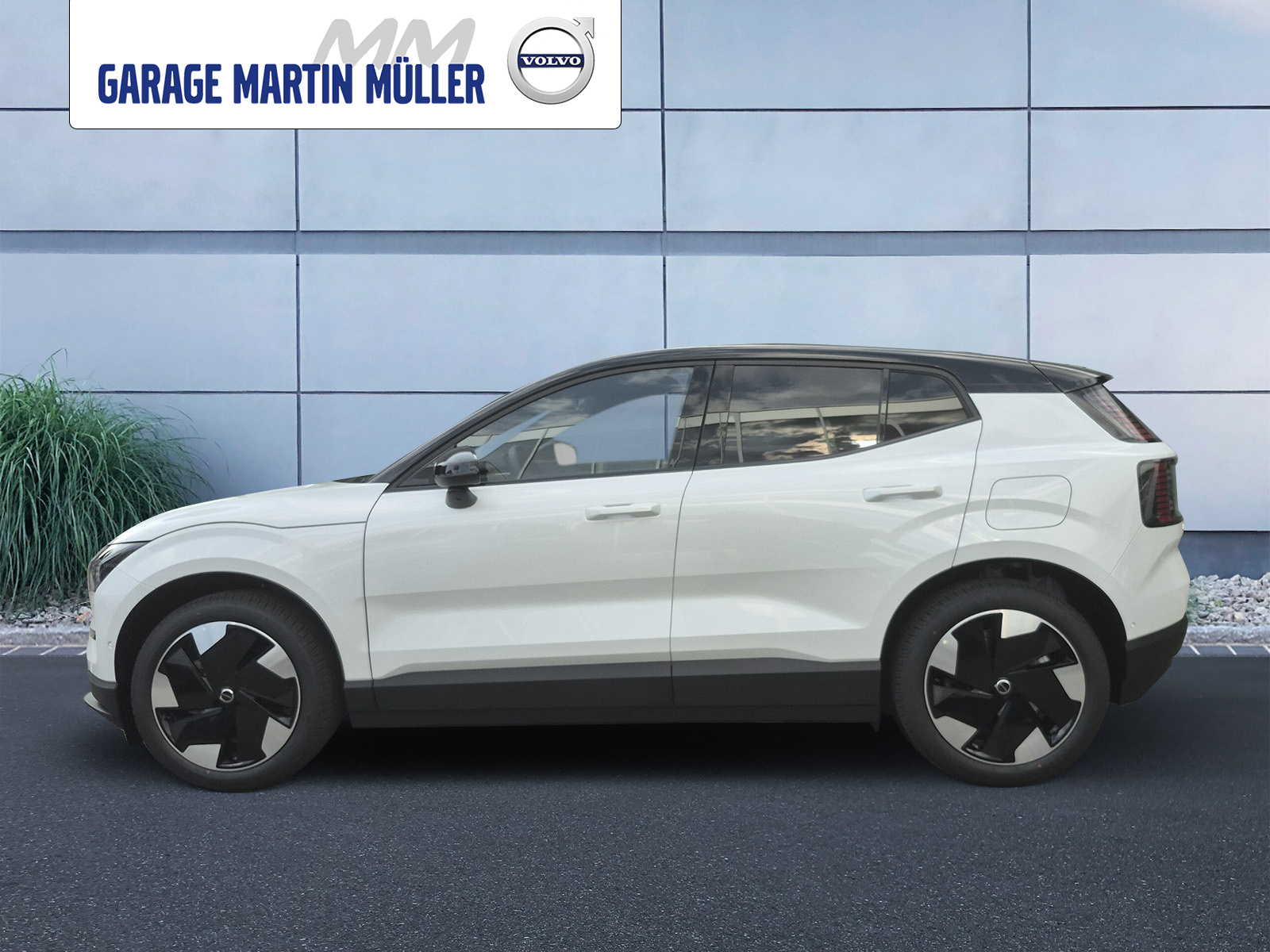 VOLVO EX 30 E60 Ultra RWD-showroom-element-1