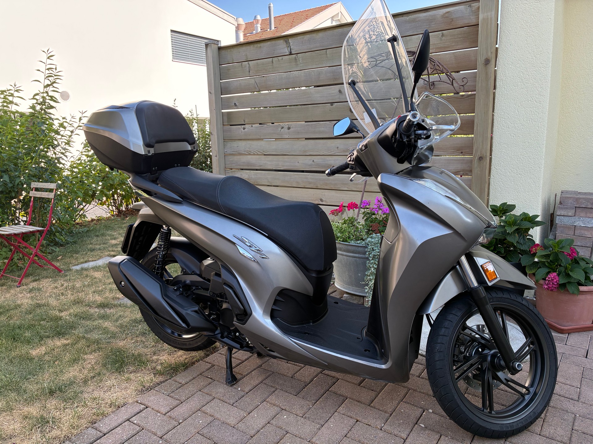 HONDA SH 350 A-image-0