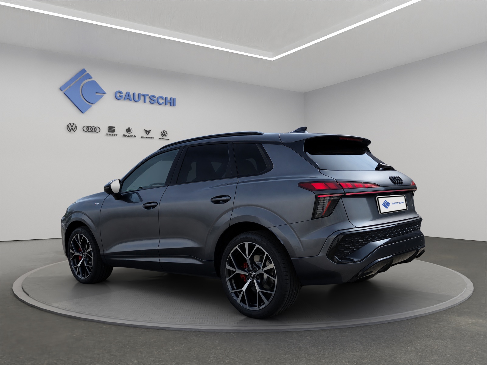 AUDI Q3 SUV TFSI quattro 195 kW S tronic-image-2