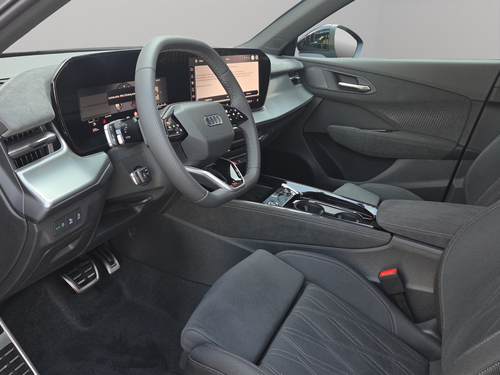 AUDI Q3 SUV TFSI quattro 195 kW S tronic-image-5