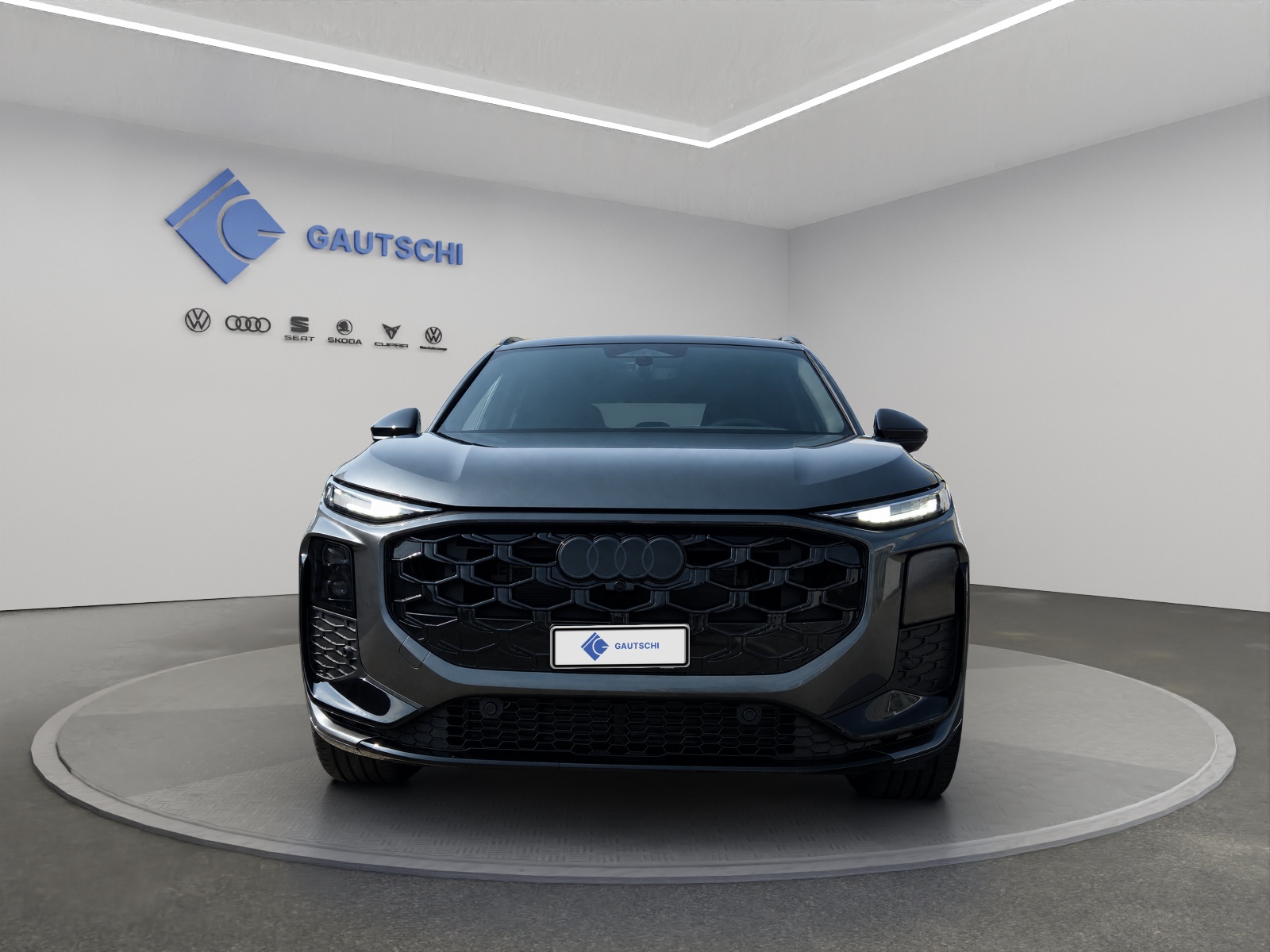 AUDI Q3 SUV TFSI quattro 195 kW S tronic-image-4