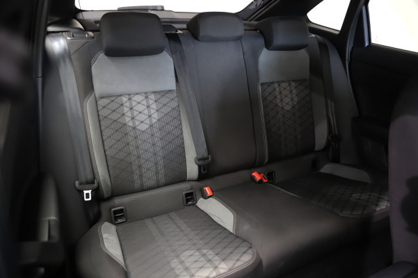 VW Taigo 1.0 TSI R-Line DSG-image-10