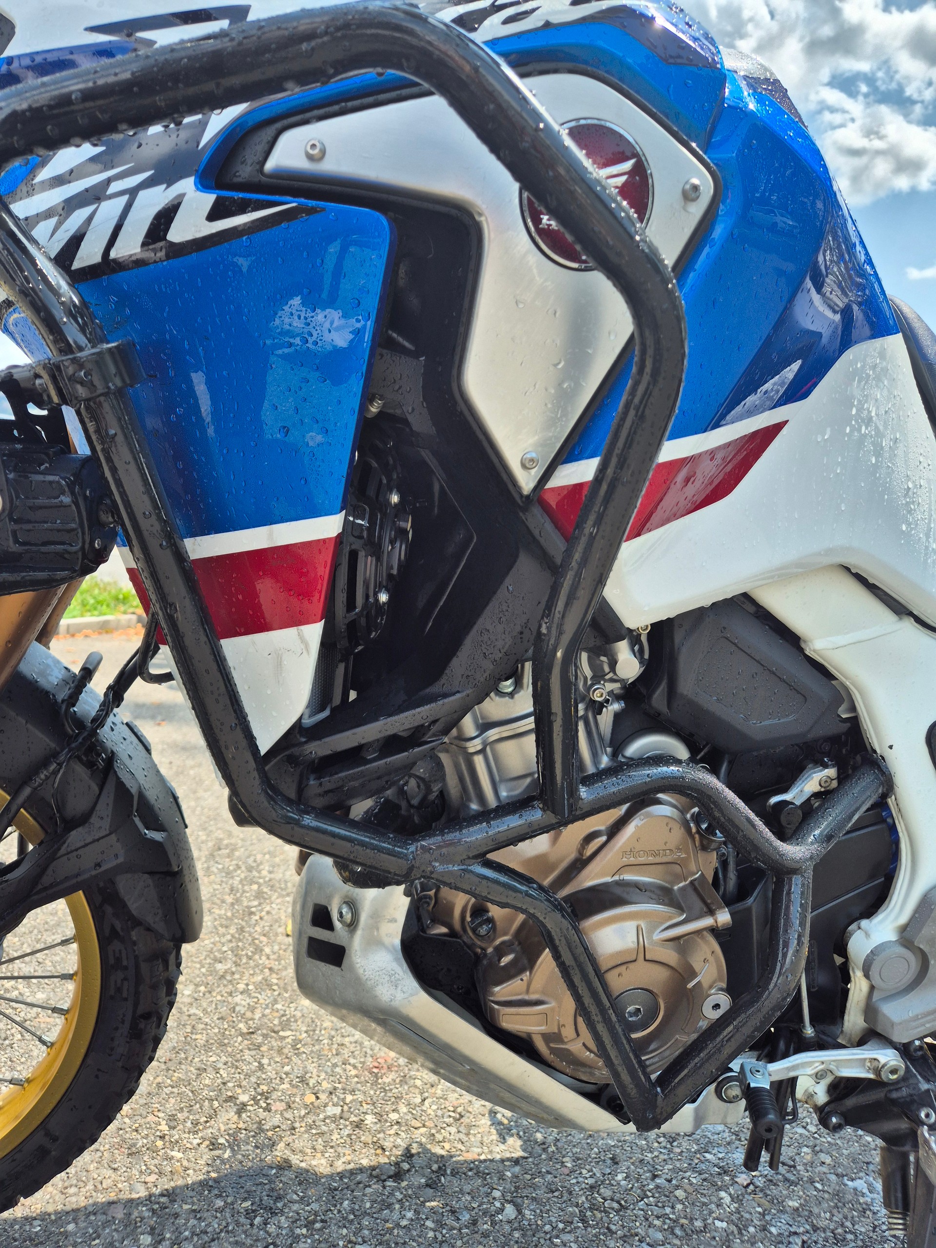 HONDA Africa Twin Adventure Sports CRF 1000A-image-3