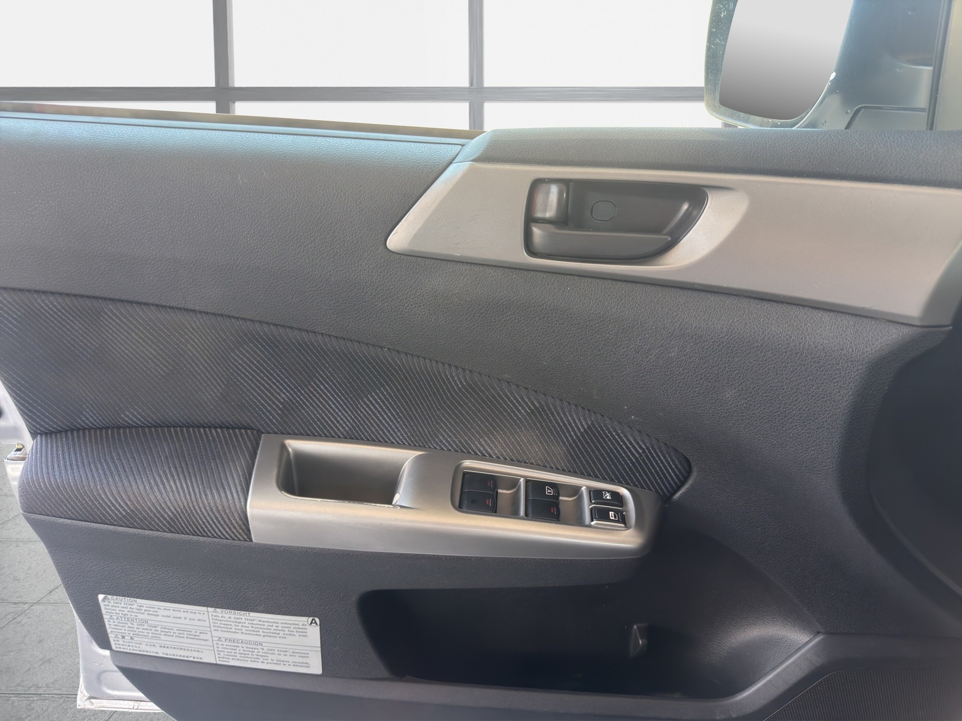 SUBARU Forester 2.0X Advantage-image-13