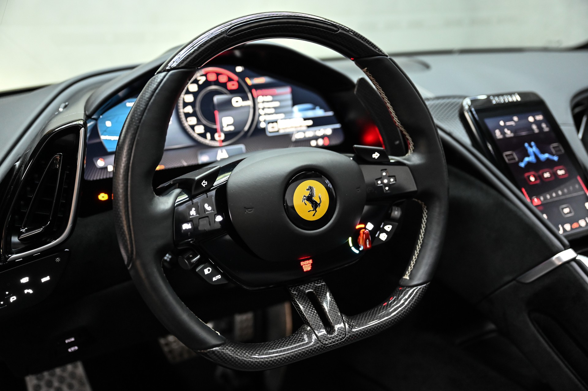 FERRARI Roma Spider 3.9 Turbo-image-28