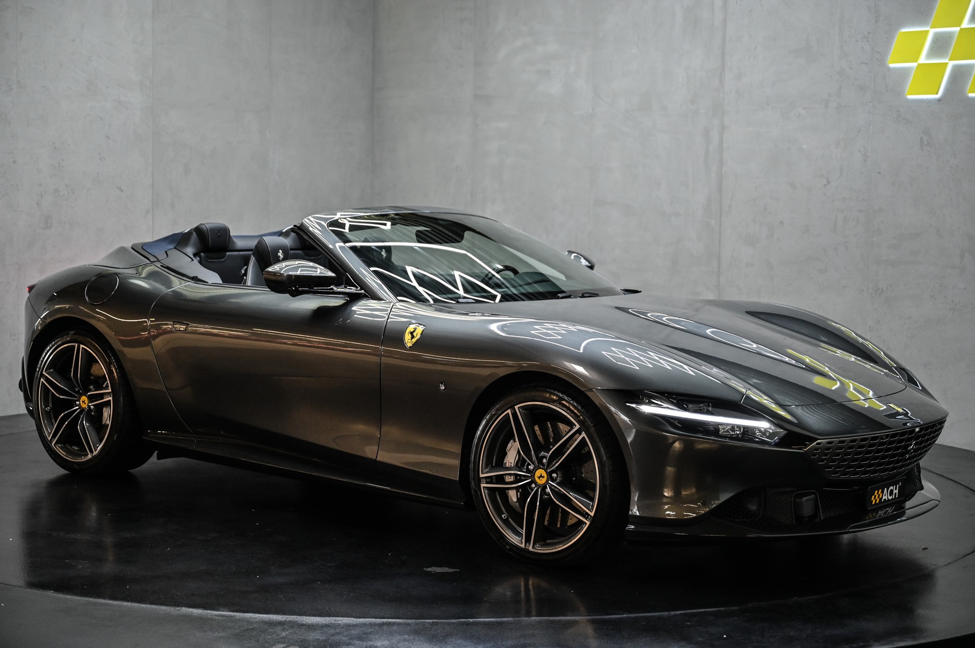 FERRARI Roma Spider 3.9 Turbo-image-13