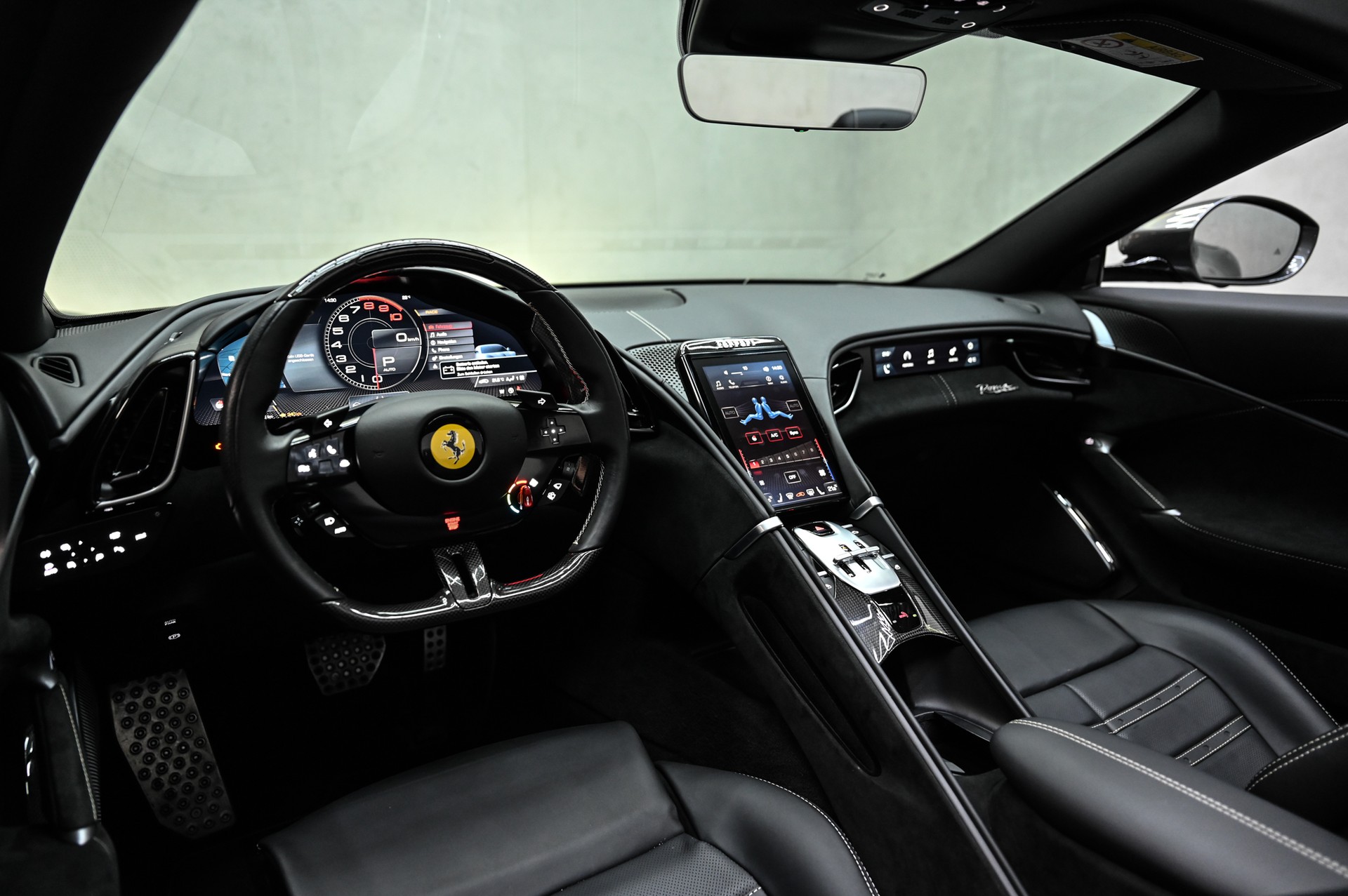 FERRARI Roma Spider 3.9 Turbo-image-27