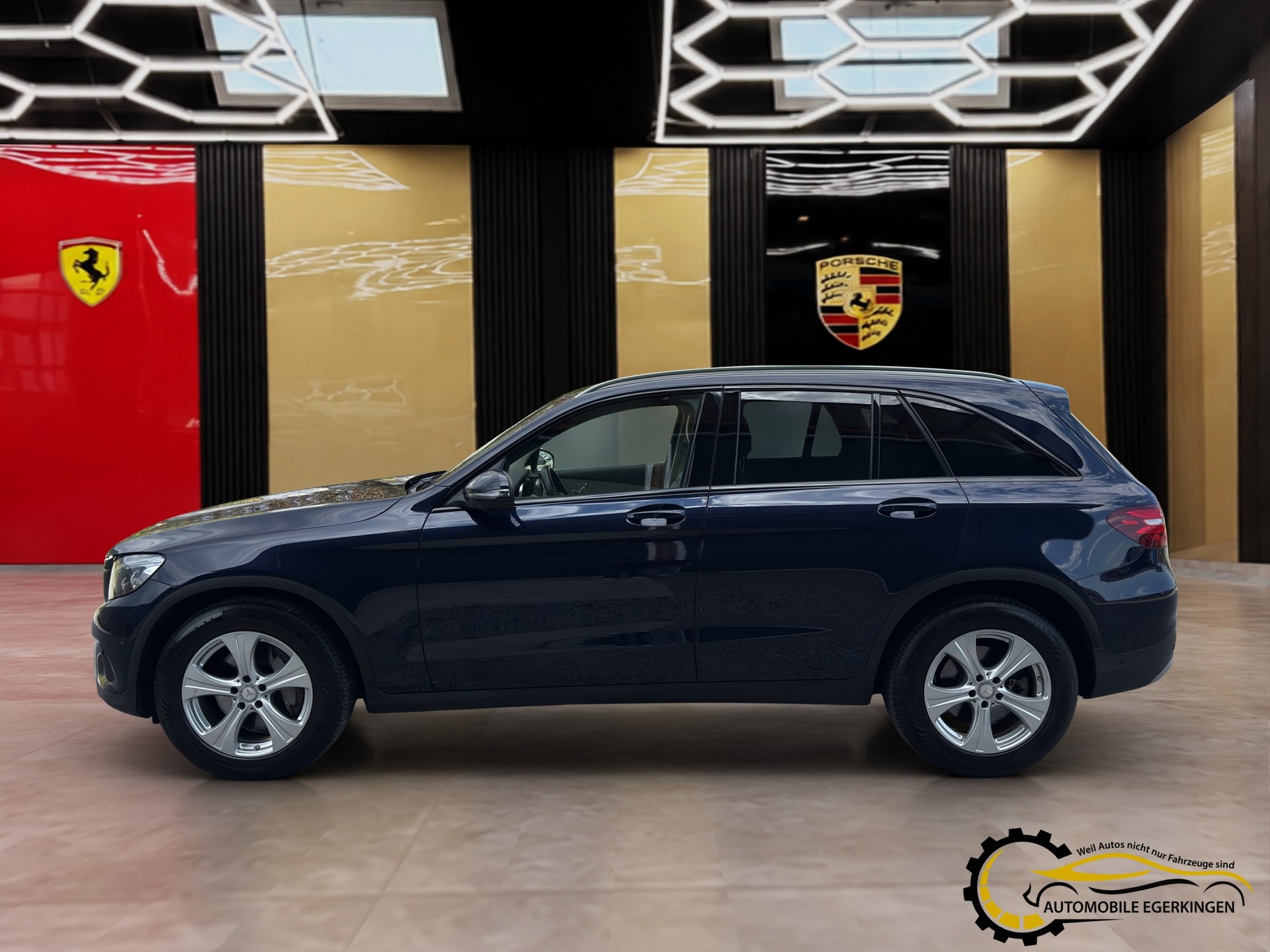 MERCEDES-BENZ GLC 250 4Matic 9G-Tronic-image-7