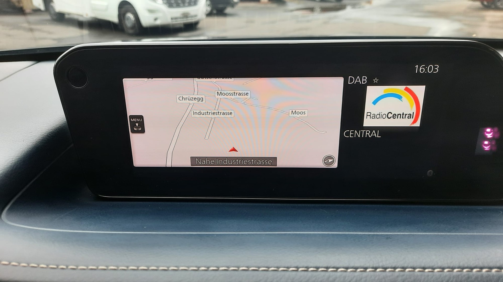 MAZDA CX-30 SKYACTIV-X M Hybrid 180 Revolution AWD Automat-image-11