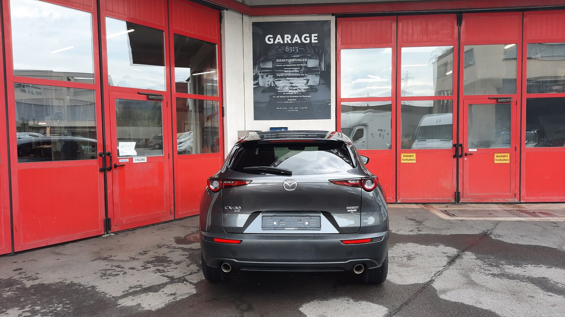 MAZDA CX-30 SKYACTIV-X M Hybrid 180 Revolution AWD Automat-showroom-element-3